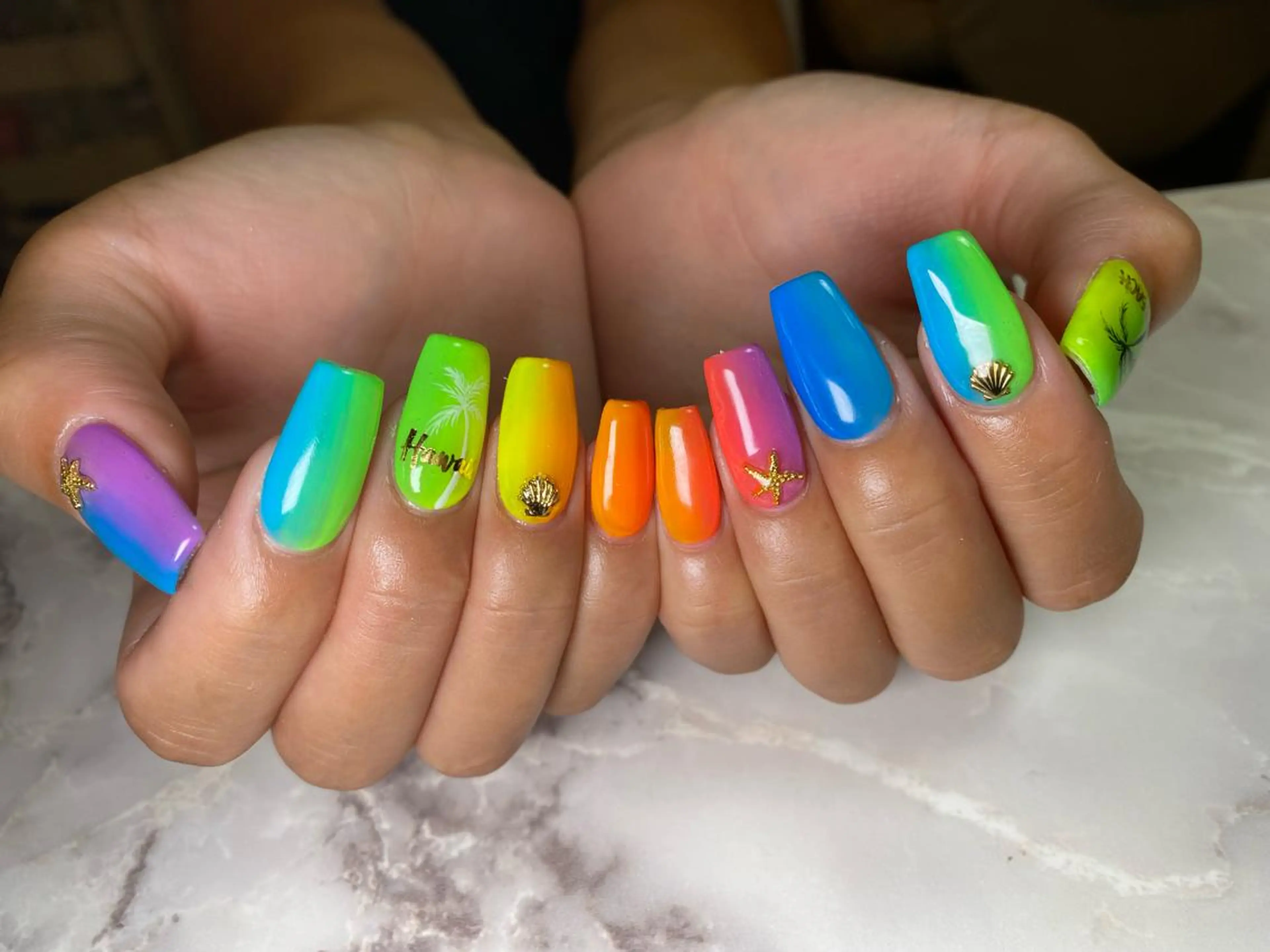 ネイル Nail Salon  LUANA所属・NAILSALON LUANAのネイルデザイン
