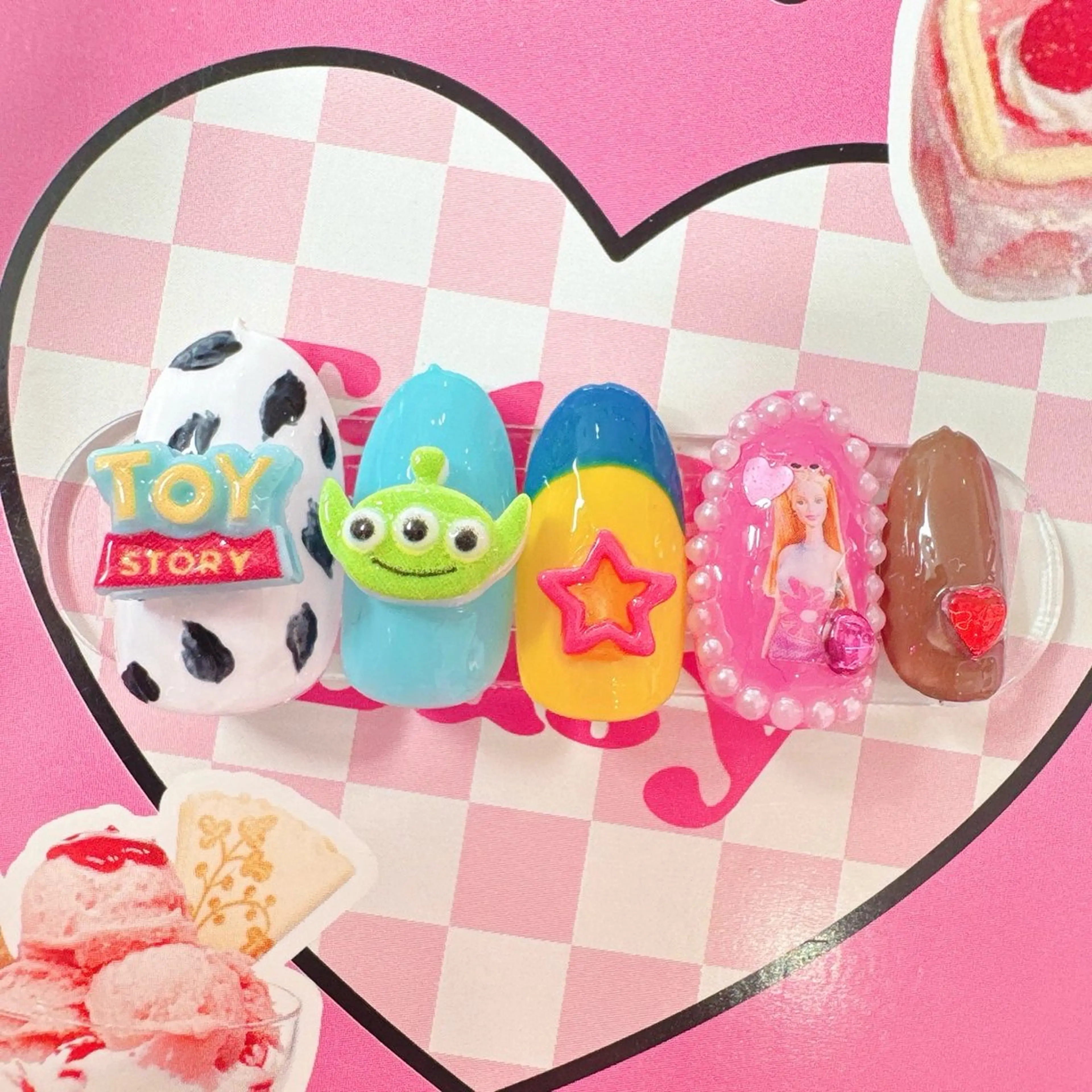 ネイル ハンドネイル MignonReve ♡EIMI🌈のネイルデザイン