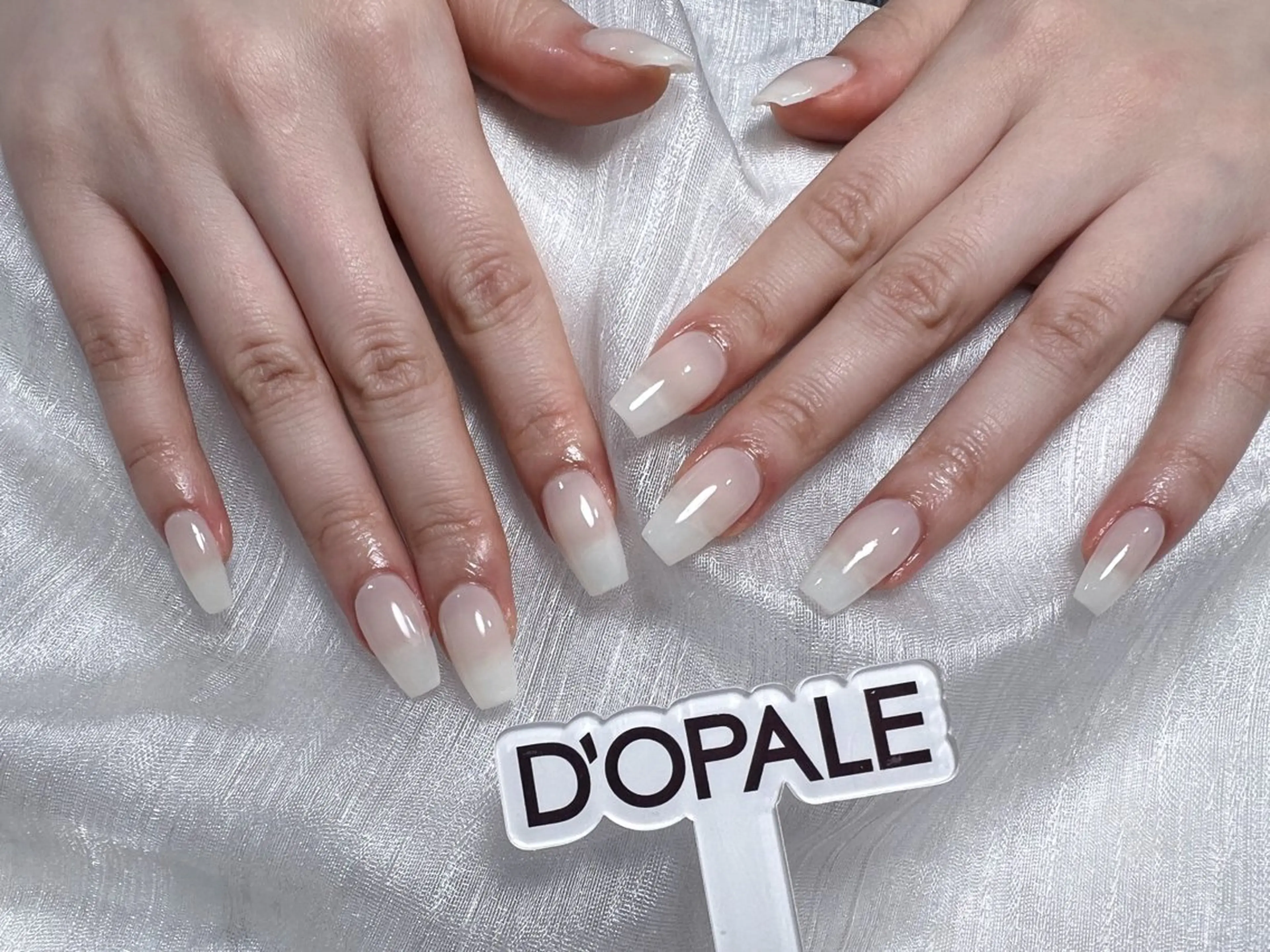 ネイル ハンドネイル 長さ出し専門店 上野店サロンのネイルデザイン