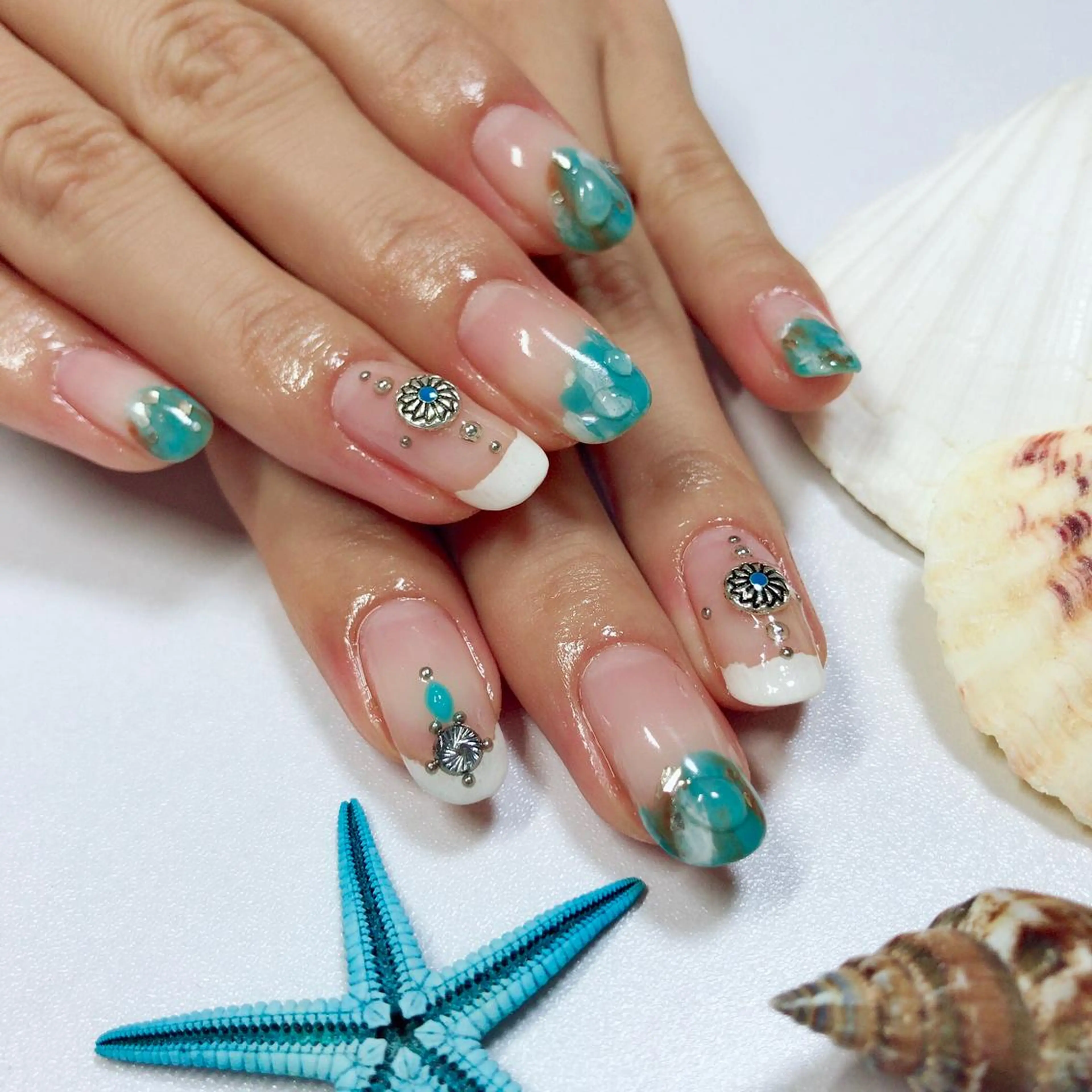 ネイル S Nailのネイルデザイン