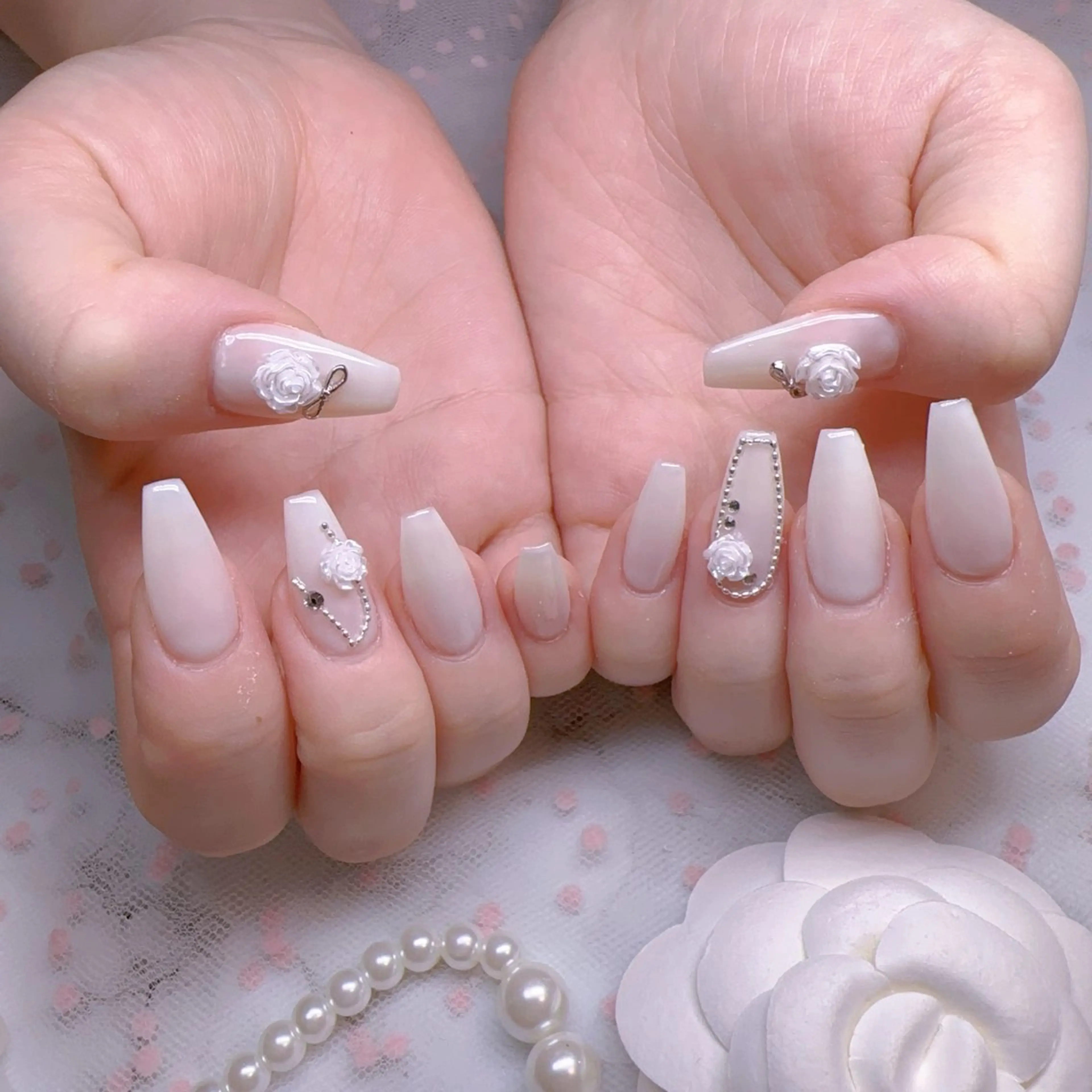 ネイル アートネイル オーロラネイル 長さ出し フットネイル 韓国ネイル ハンドネイル Belle nail salon 新小岩のネイルデザイン