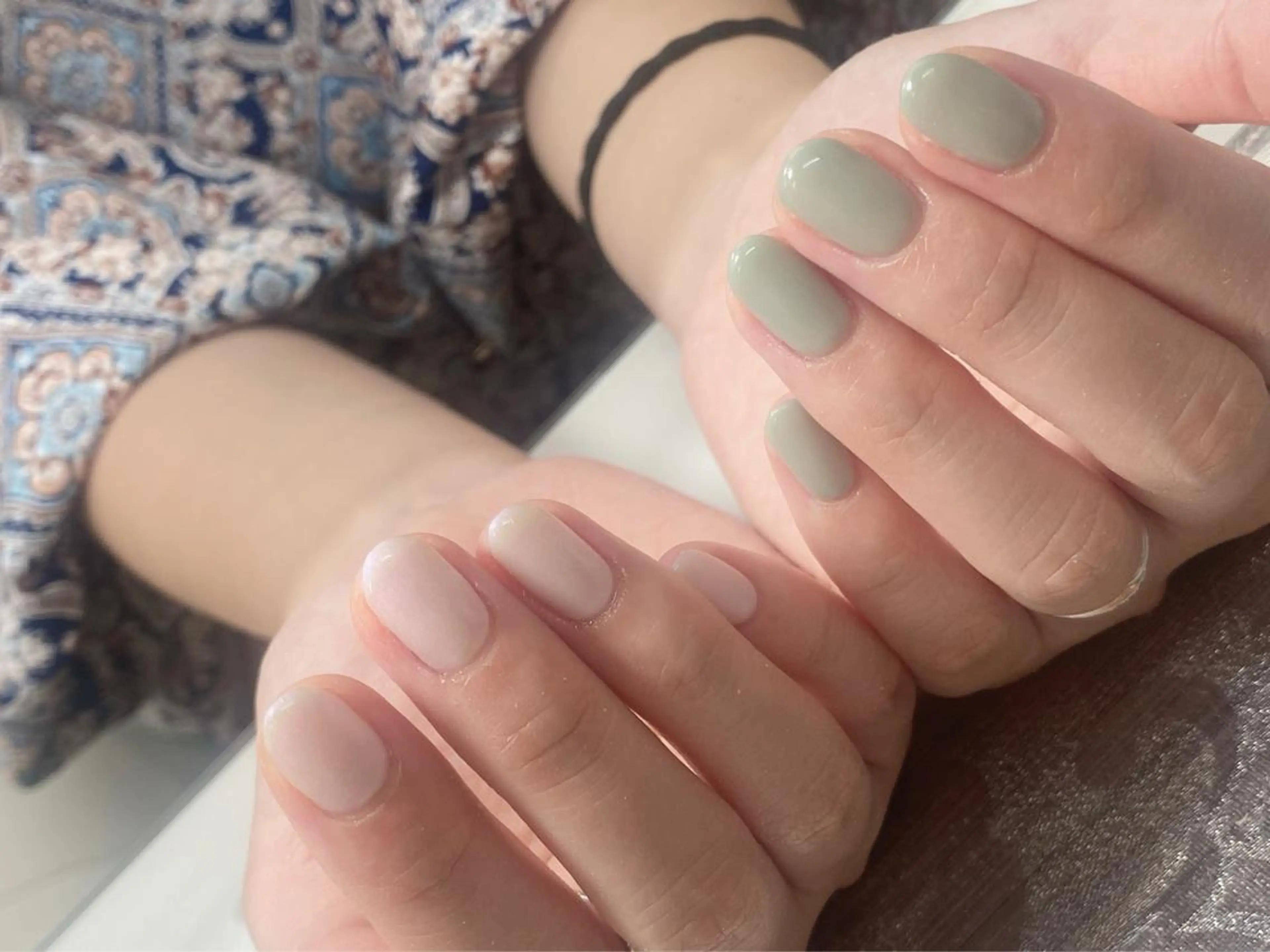 ネイル ハンドネイル I-nailロング /ワンホン/キラキラのネイルデザイン