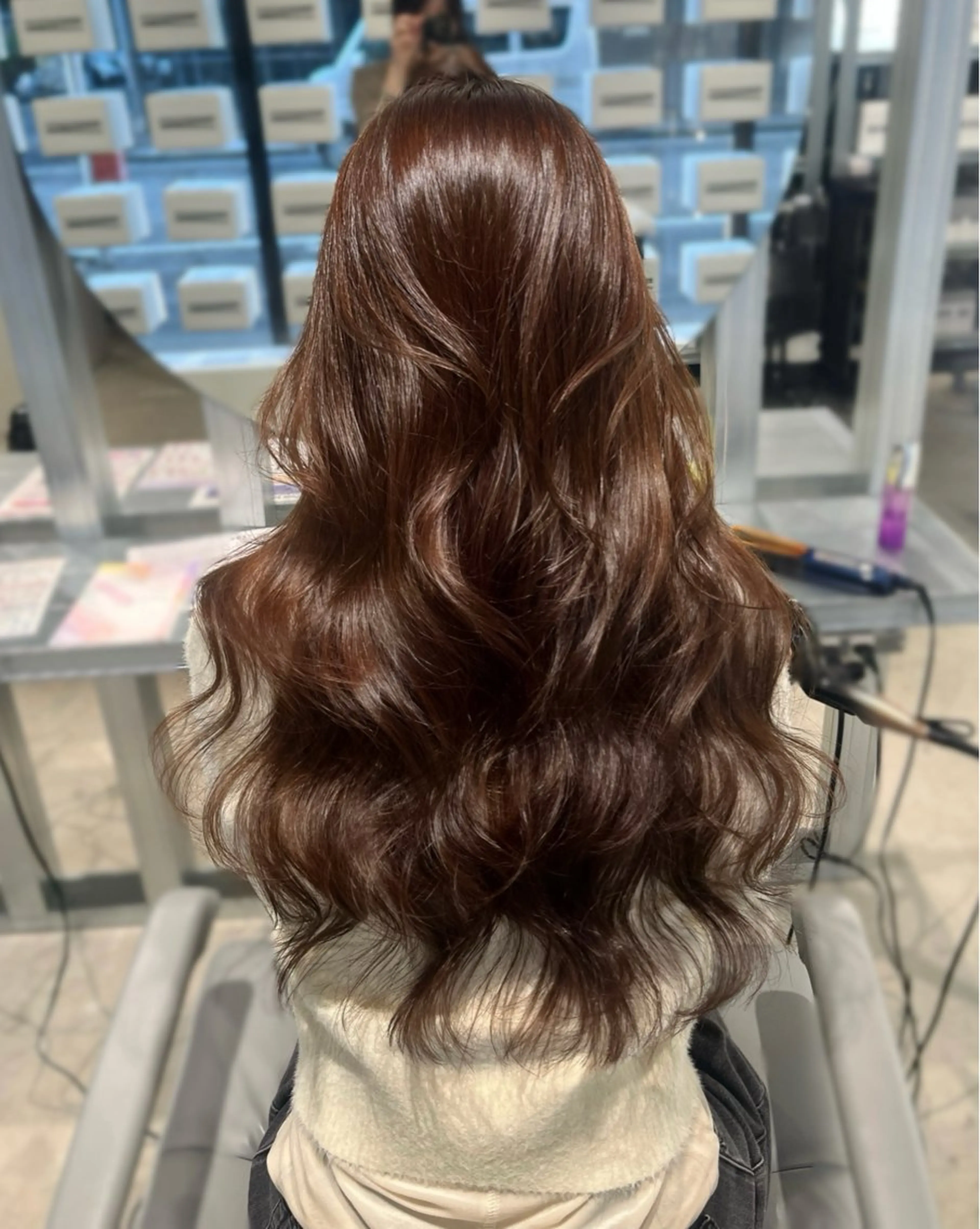 ロング カラー 髙木 由支奈のヘアスタイル