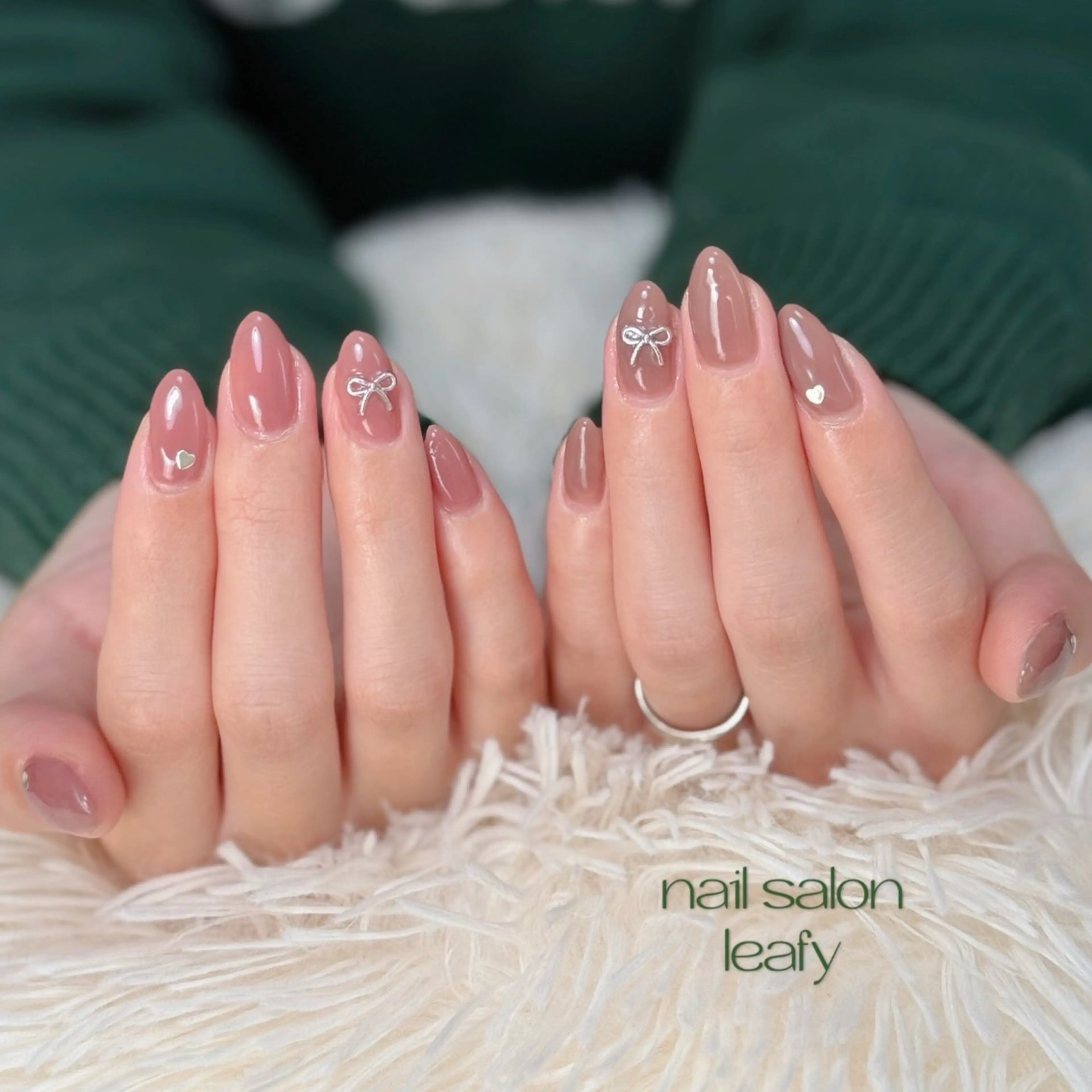 ネイル ワンカラーネイル ハンドネイル ネイルサロン leafyのネイルデザイン