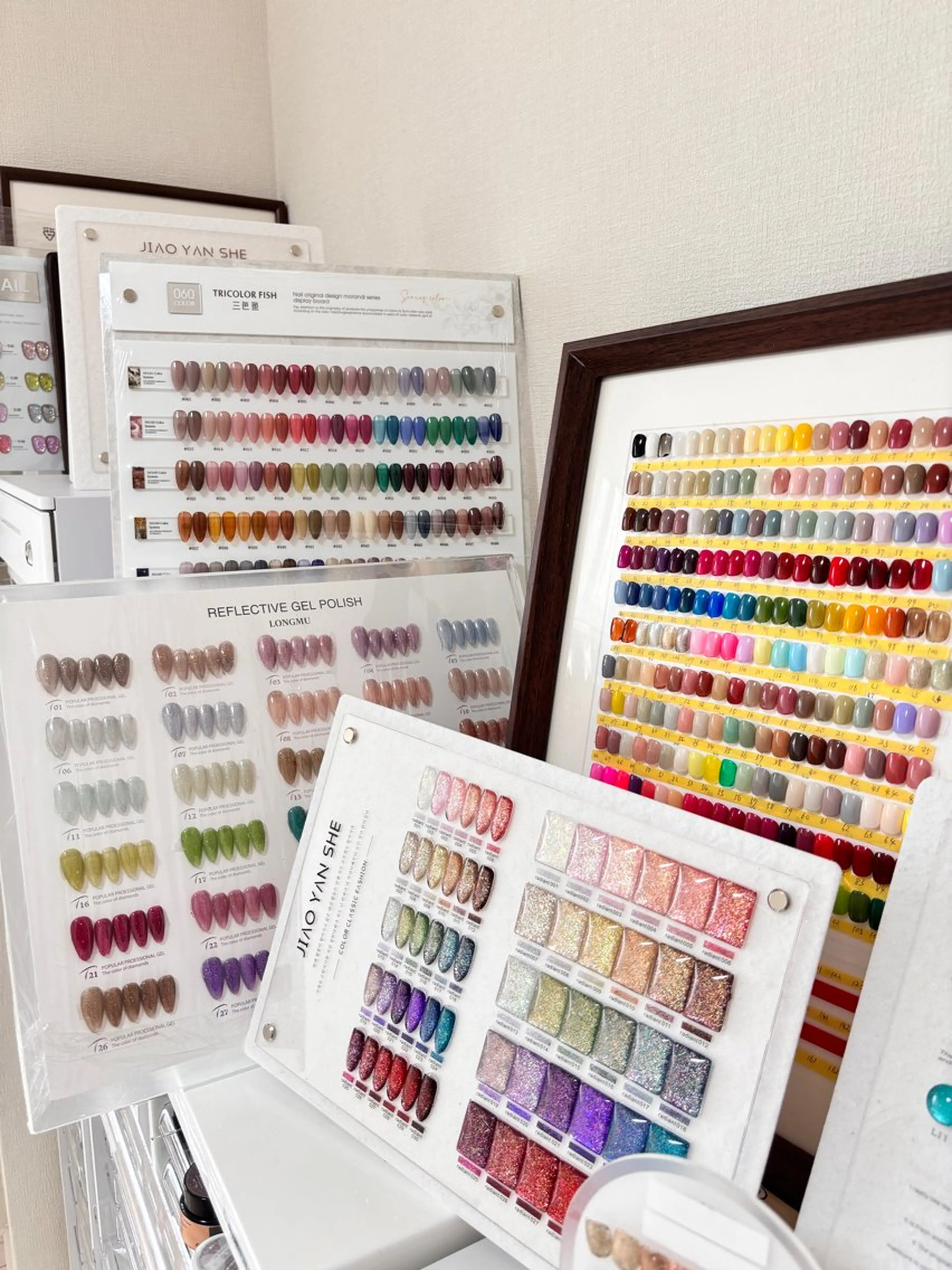 ネイル Jolies ジョリス所属・ジョリス スカルプ専門のネイルデザイン