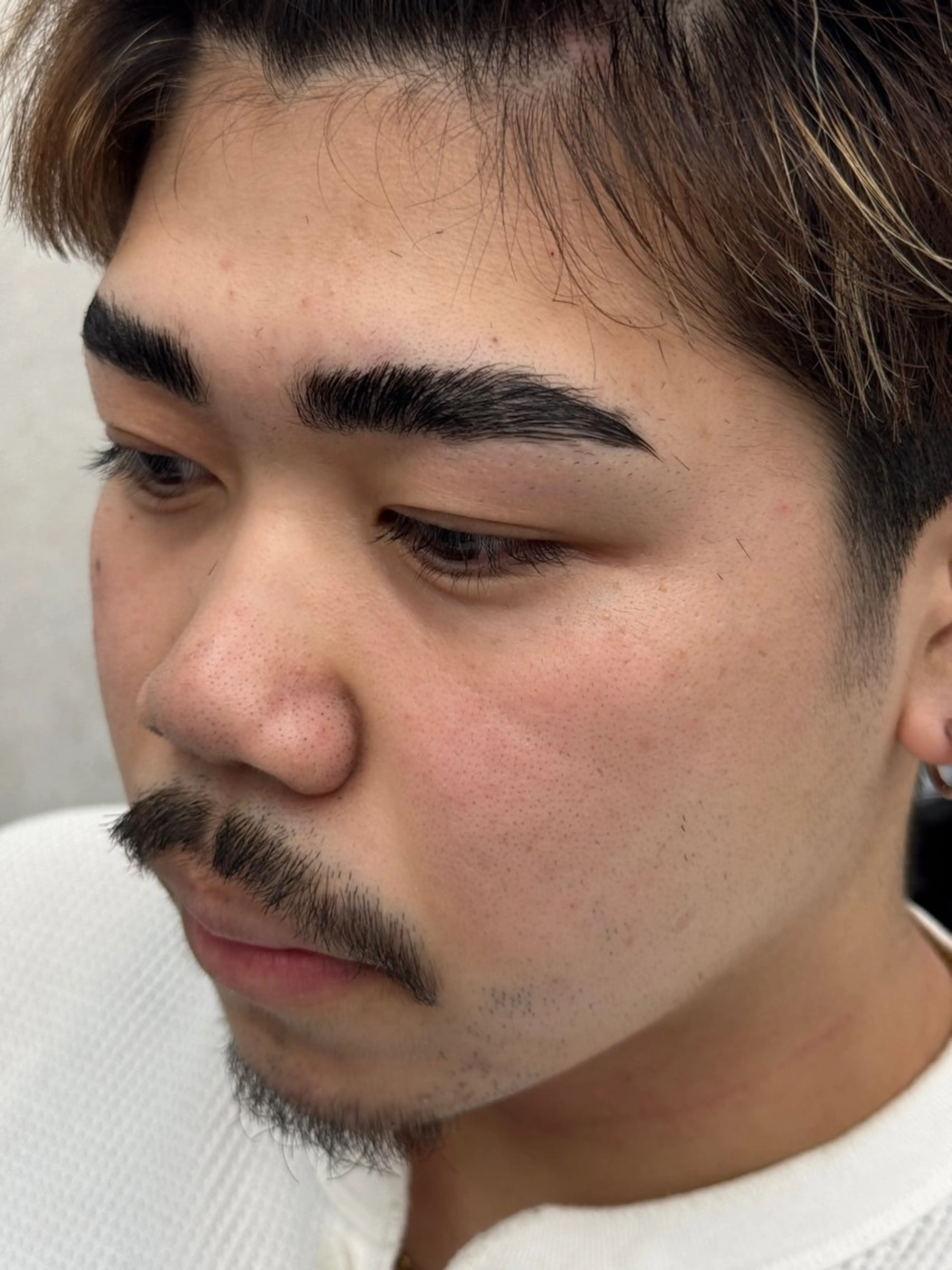 メンズ限定　アイブロウWax【似合わせ骨格診断+Wax脱毛】✨ムダ毛をなくしたい方にオススメ✨の写真