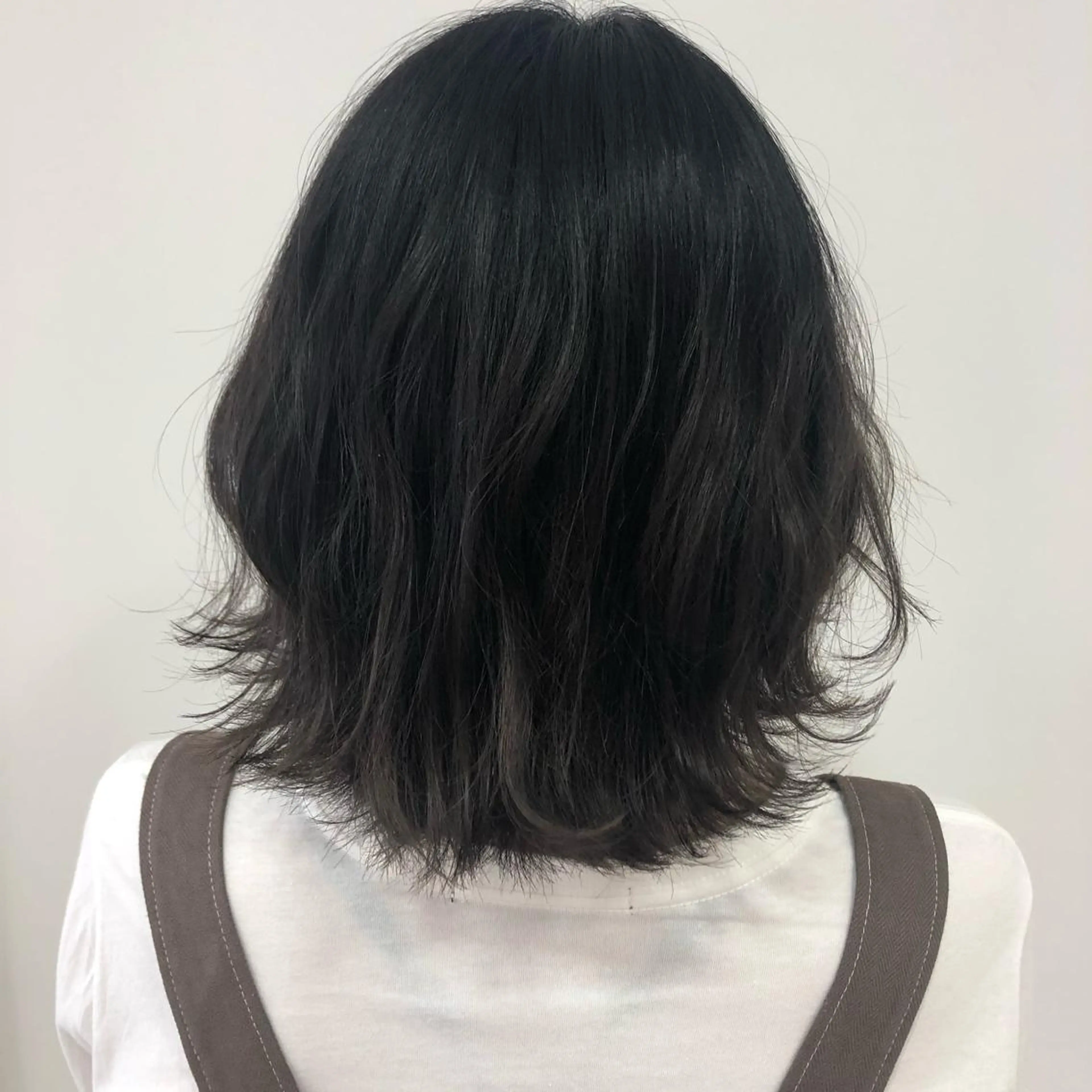ミディアム カラー GLROW haruhiのヘアスタイル