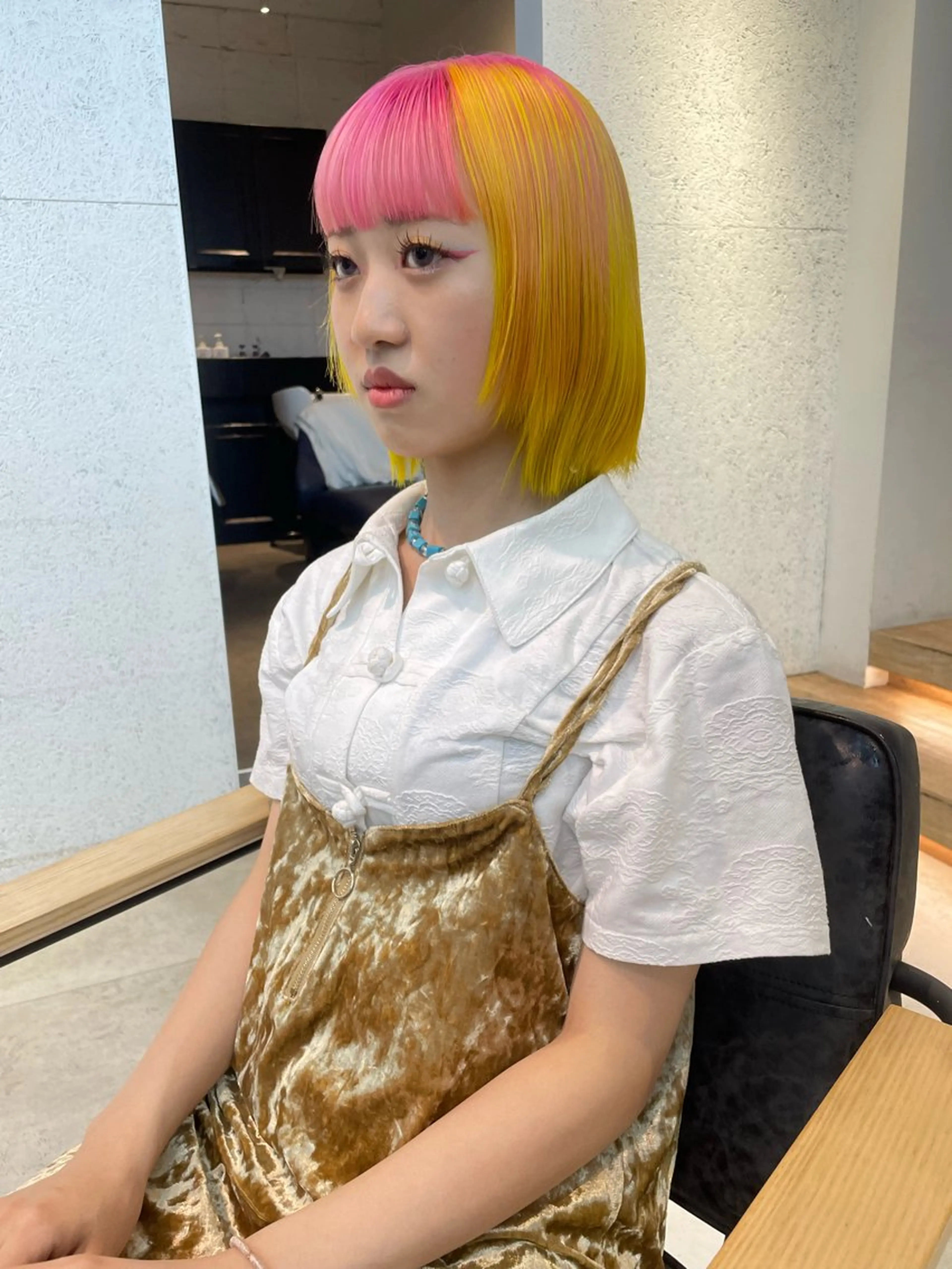 セミロング カラー ハイトーンカラー 🌙Mina🌙のヘアスタイル