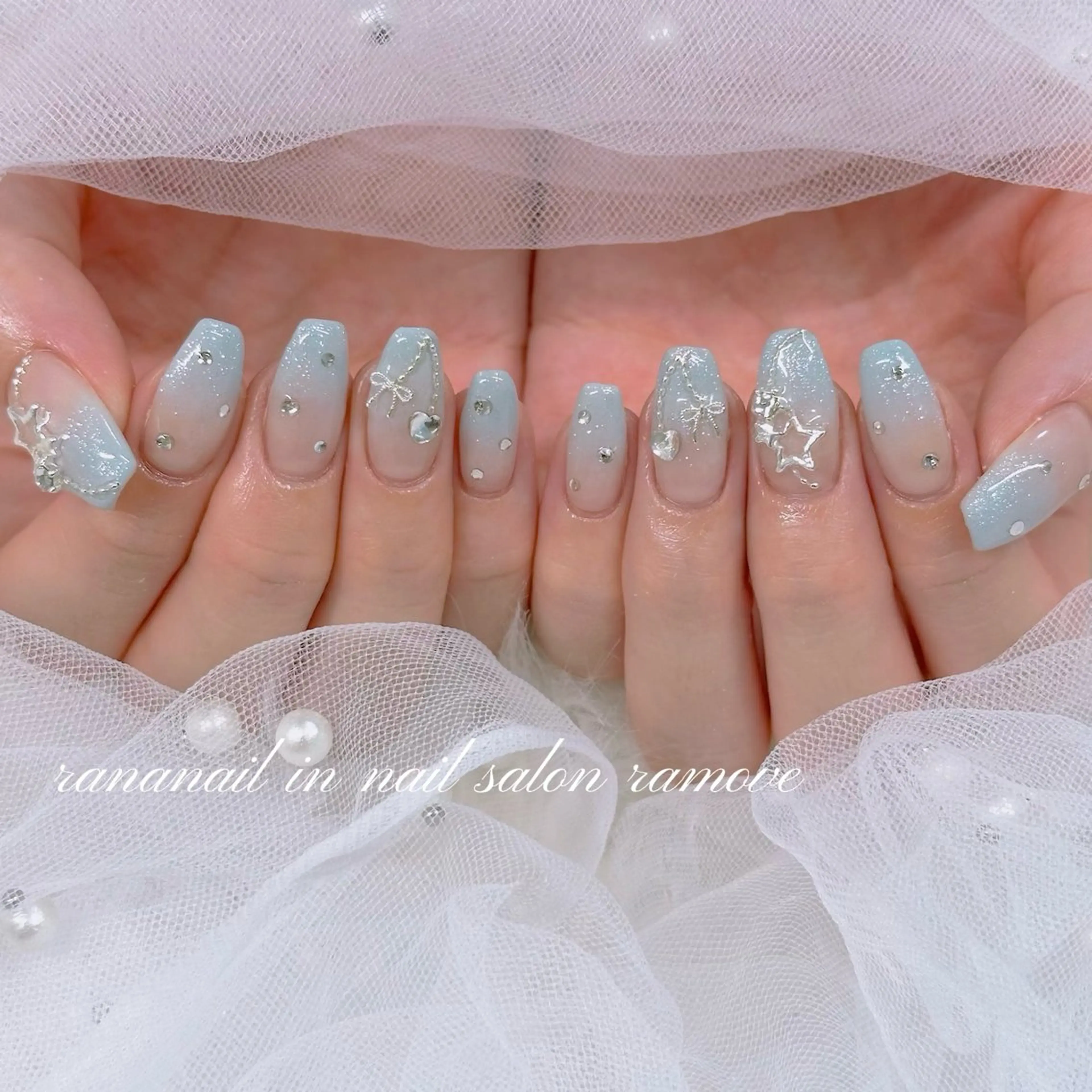 ネイル 水色 ハンドネイル nail salon ramove所属・ramove ranaのネイルデザイン