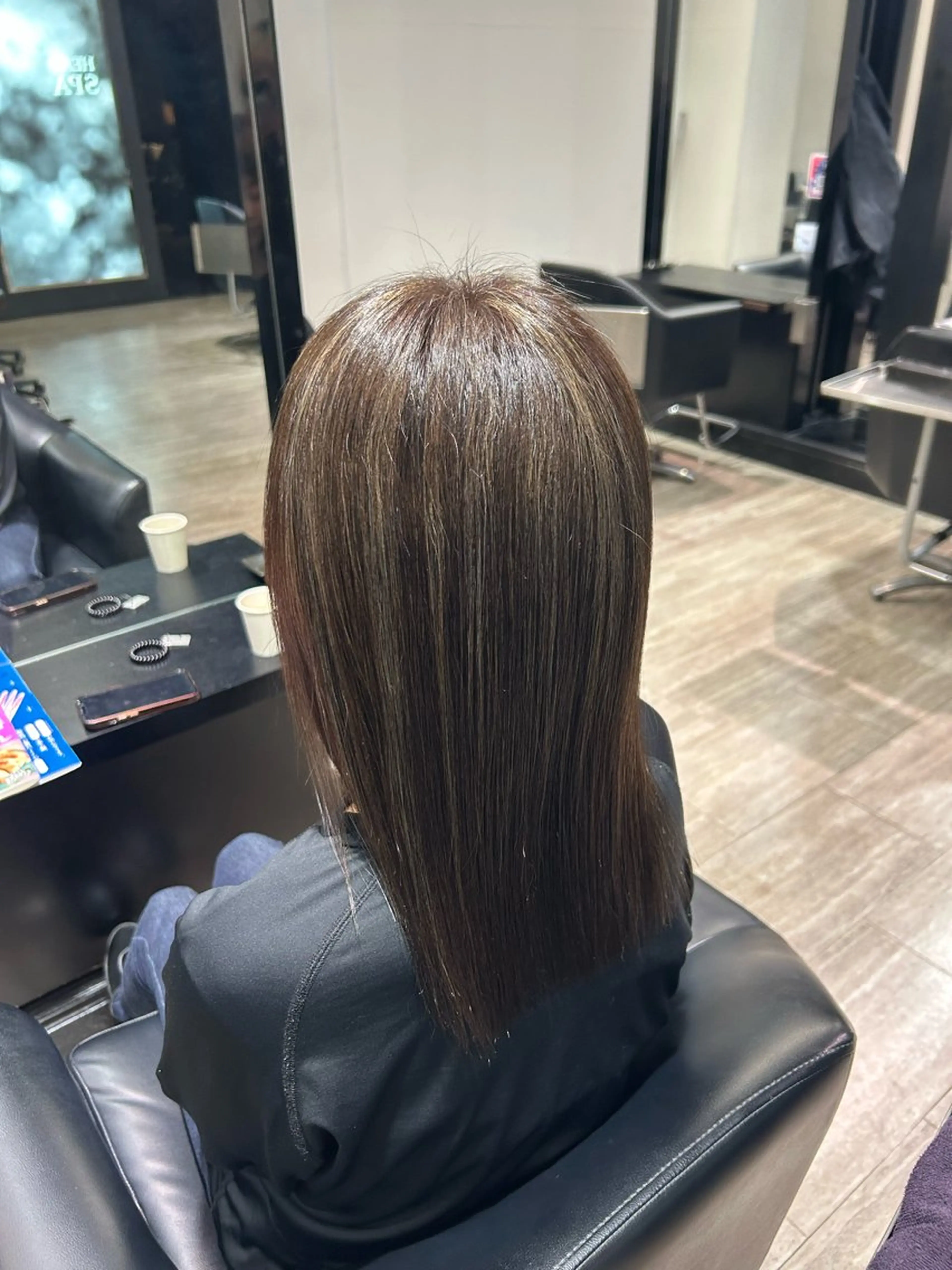 ミディアム ハイライト ヘアカラー トリートメント ishizuka toaのヘアスタイル