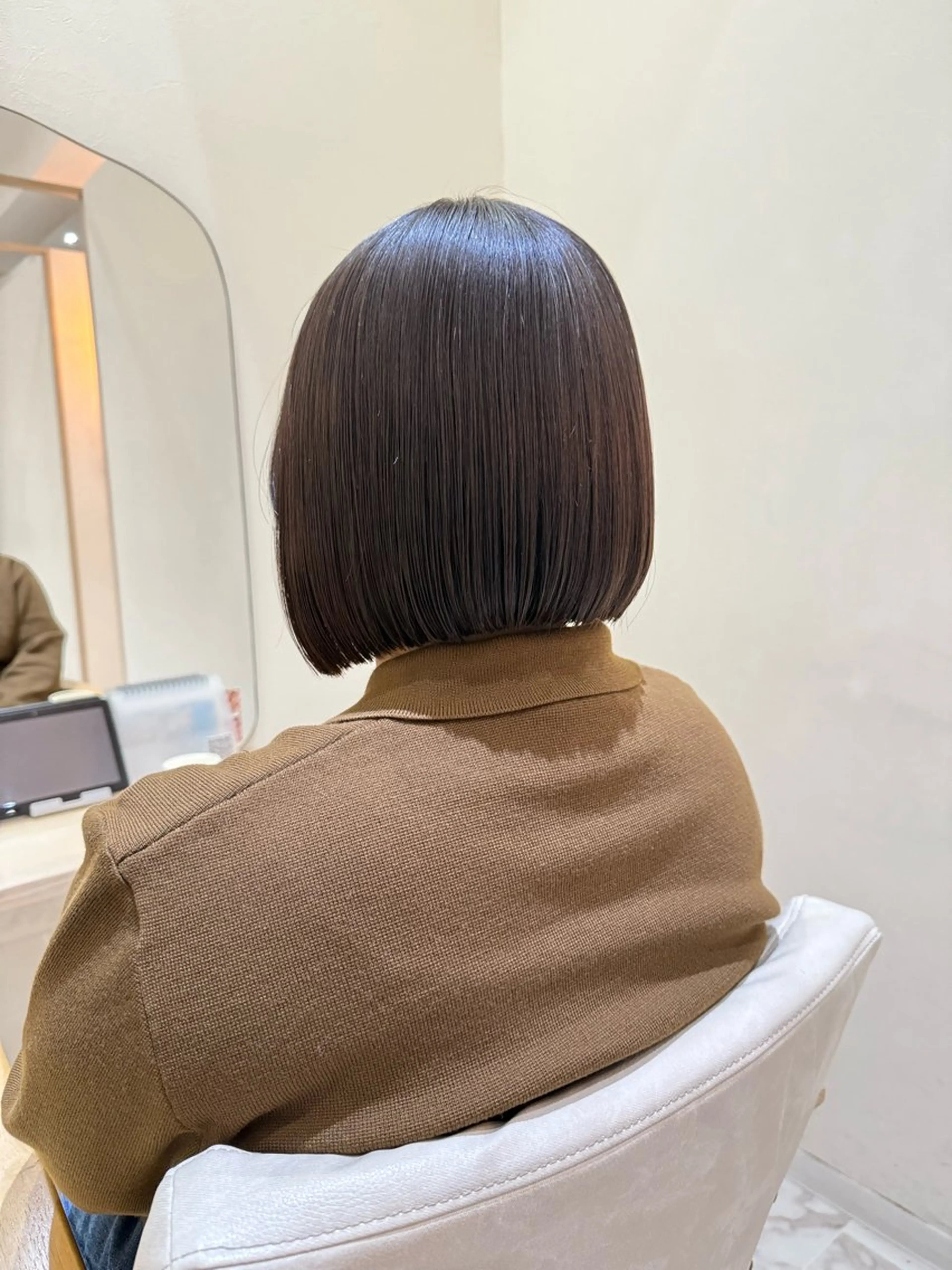 ショート 切りっぱなしボブ ボブ 縮毛矯正 カット ヘアカラー トリートメント 【ボブ/透明感カラー 】🎀上村美緒🎀のヘアスタイル