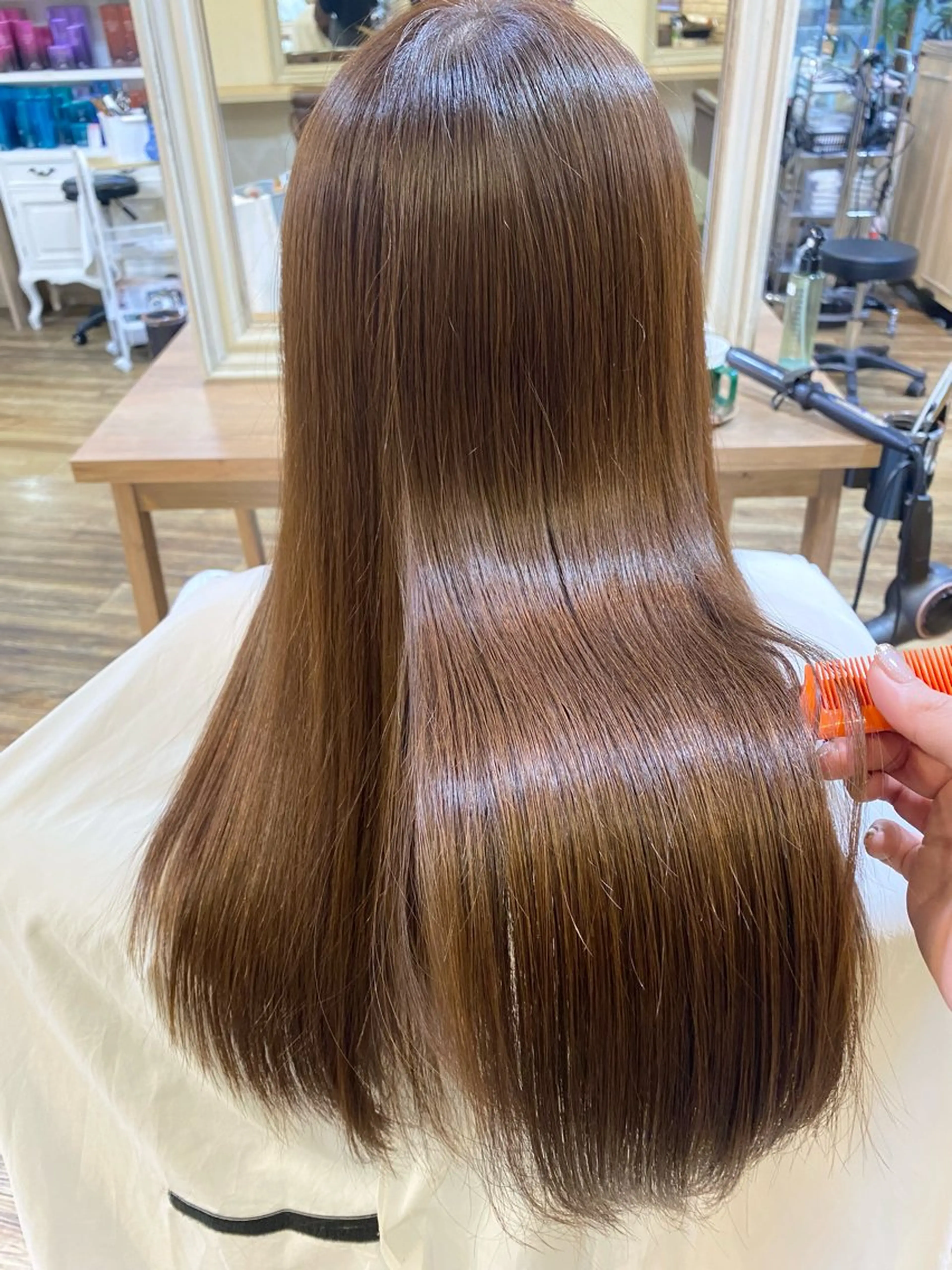 セミロング カラー ブラウンカラー prier×kewhair所属・北山 なるみのヘアスタイル