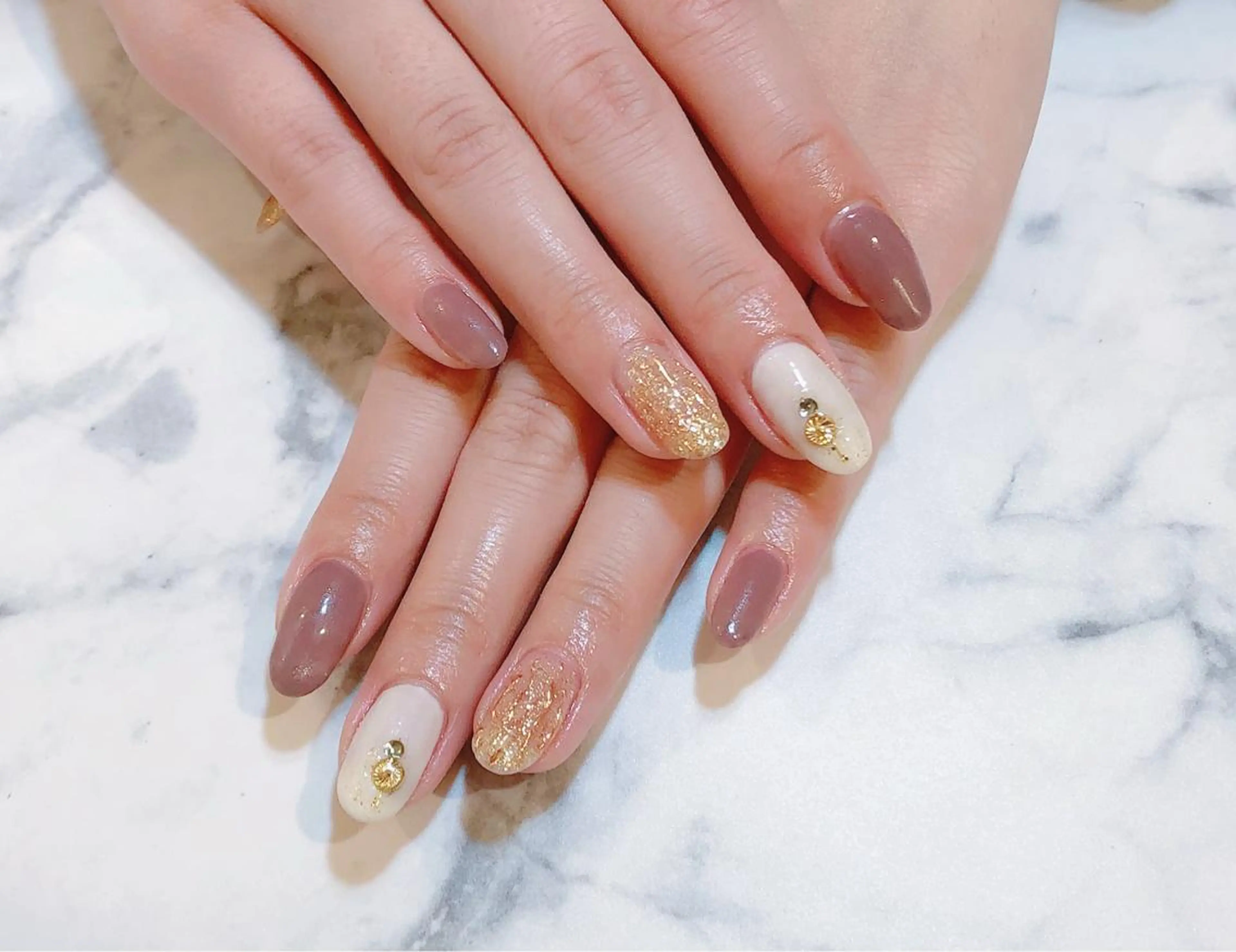 ネイル Nailsalon Eve（イヴ）のネイルデザイン