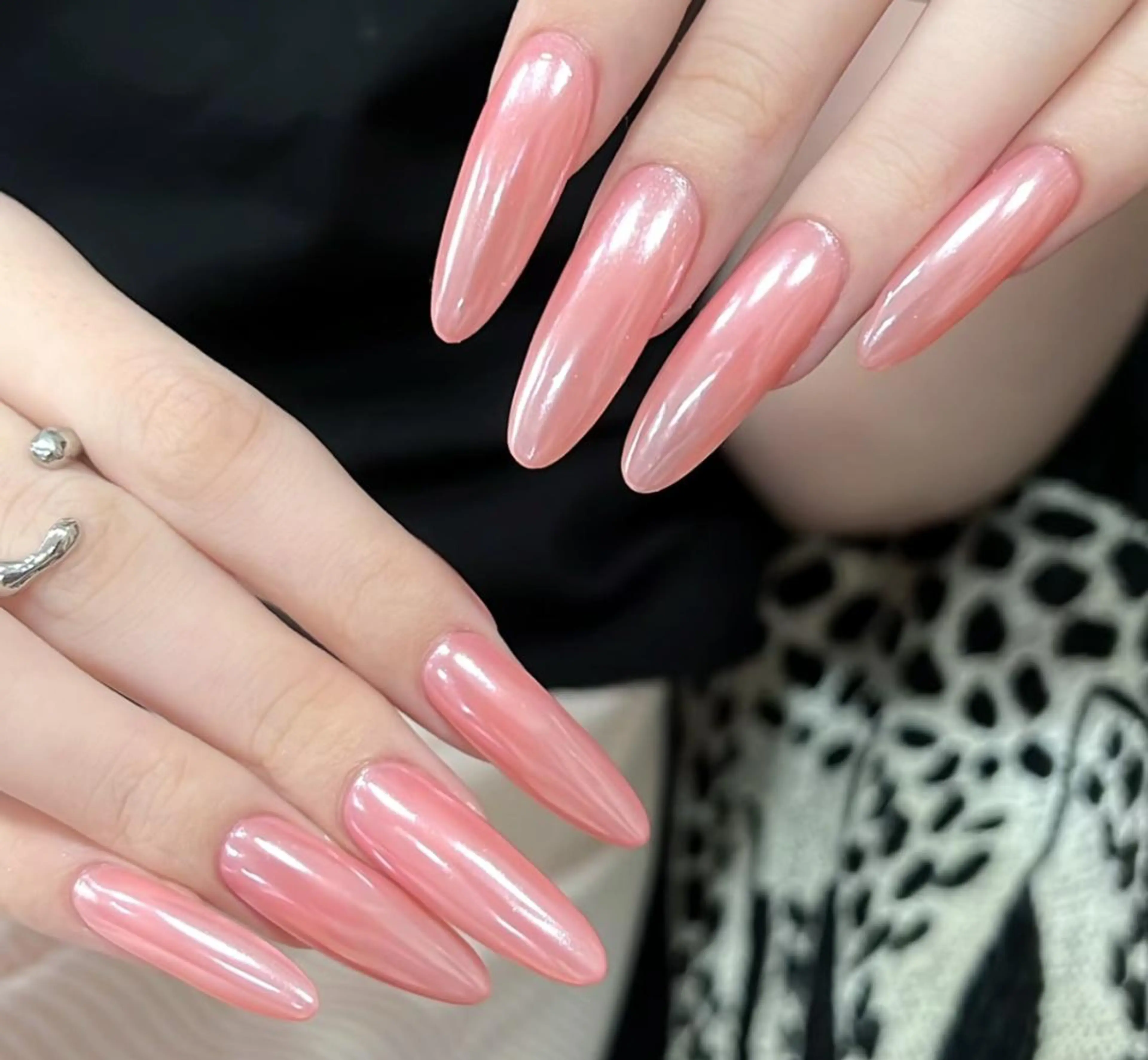 ネイル ハンドネイル 🎀 Ayaka_nailのネイルデザイン