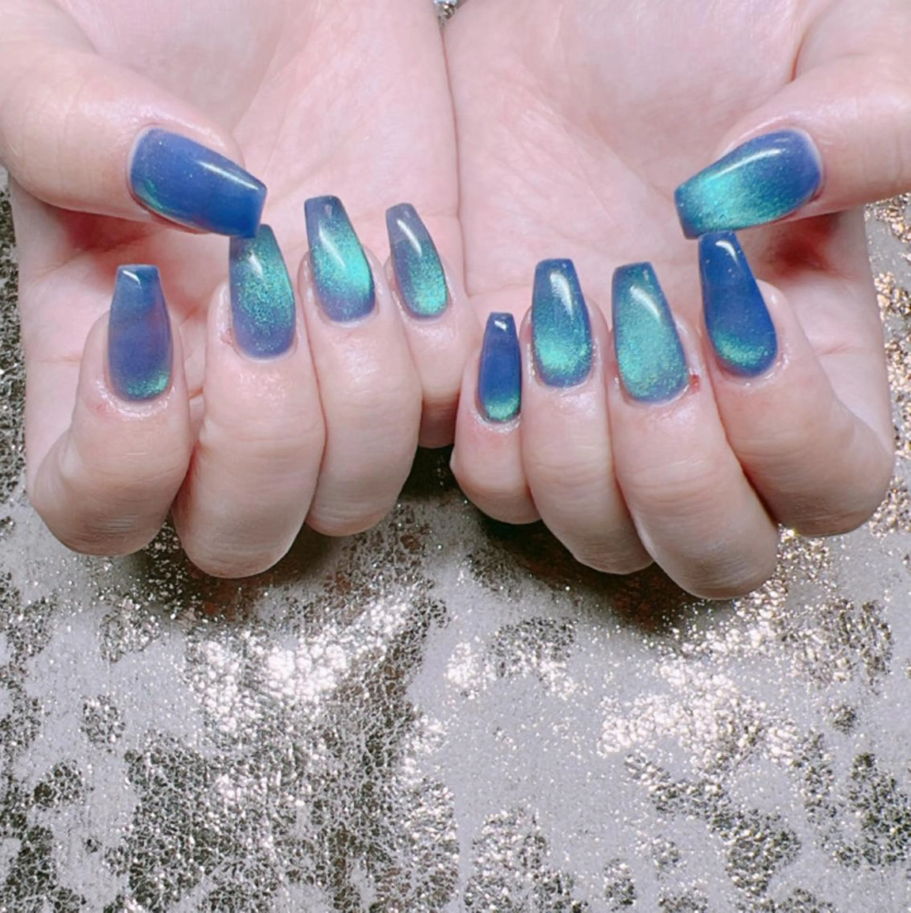 ネイル マグネットネイル 個室ネイルサロンDolly Girl〜ドーリーガール〜所属・DollyGirl KYOKOのネイルデザイン