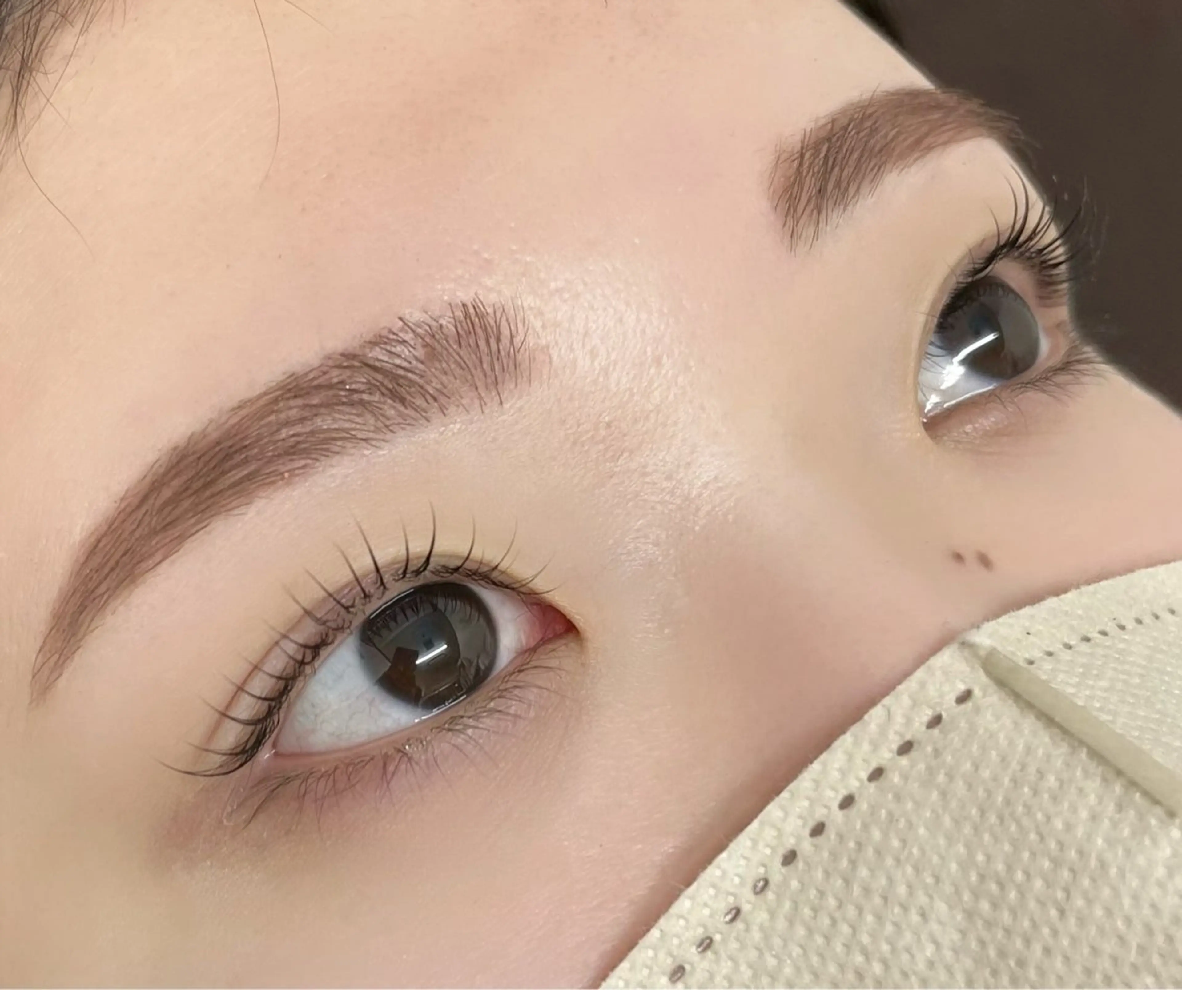 アイブロウ 眉毛ワックス脱毛 enu大阪梅田店【エヌ】所属・大西 里奈のマツエク・マツパデザイン