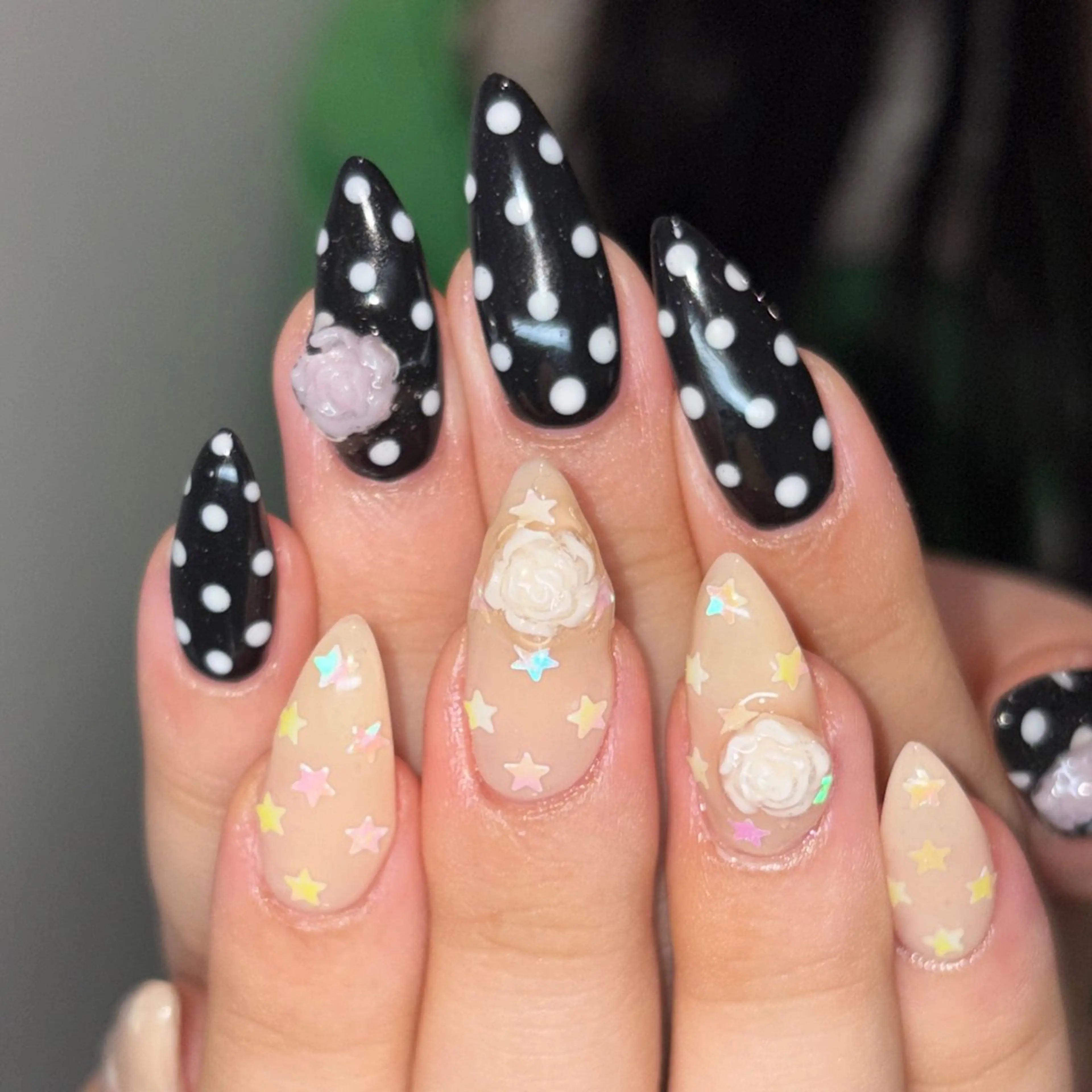 ネイル ハンドネイル 👽個性派ネイル🎀 komachiのマツエク・マツパデザイン