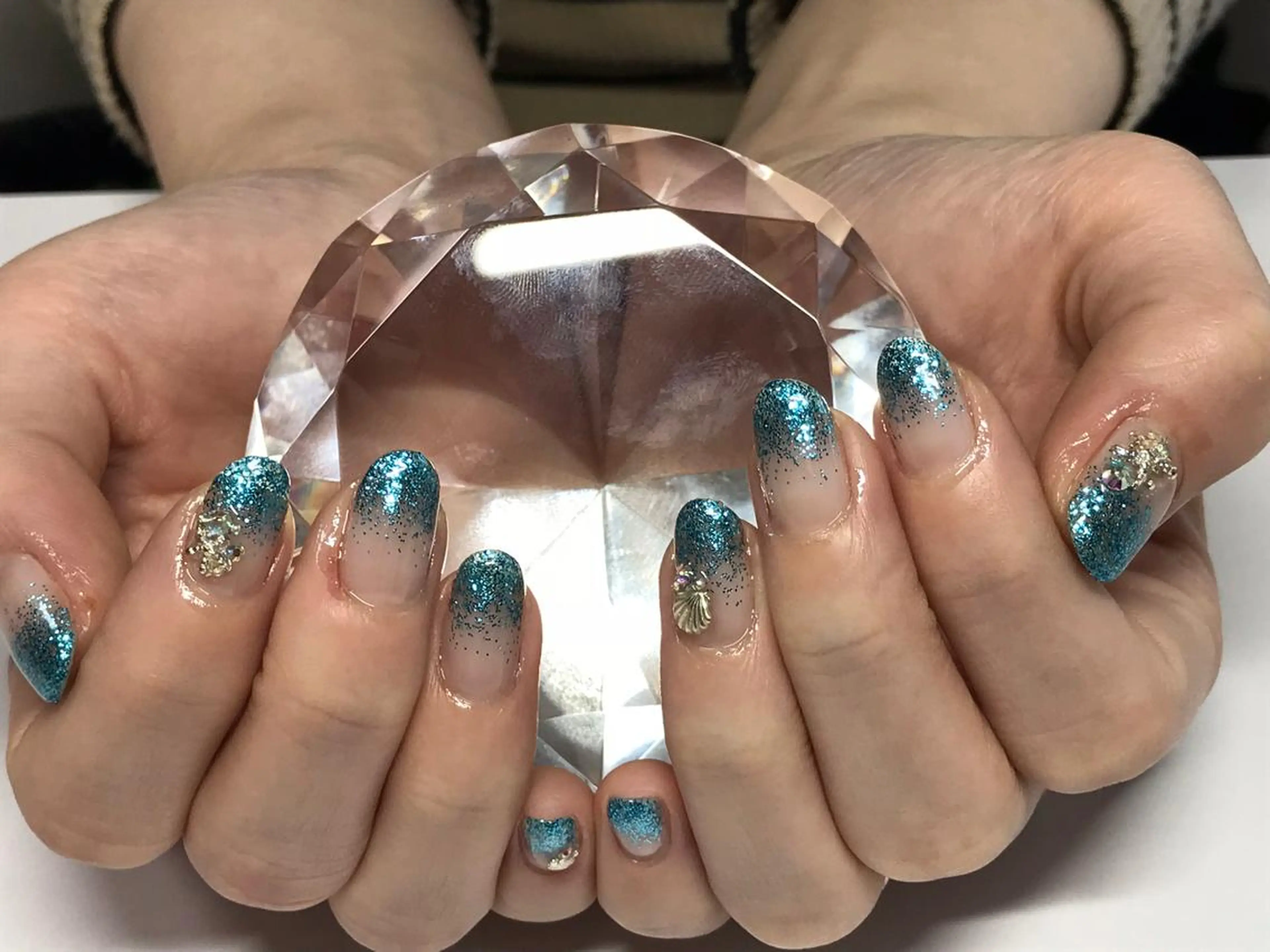 ネイル RuxuryNail ／RiAnnaのネイルデザイン