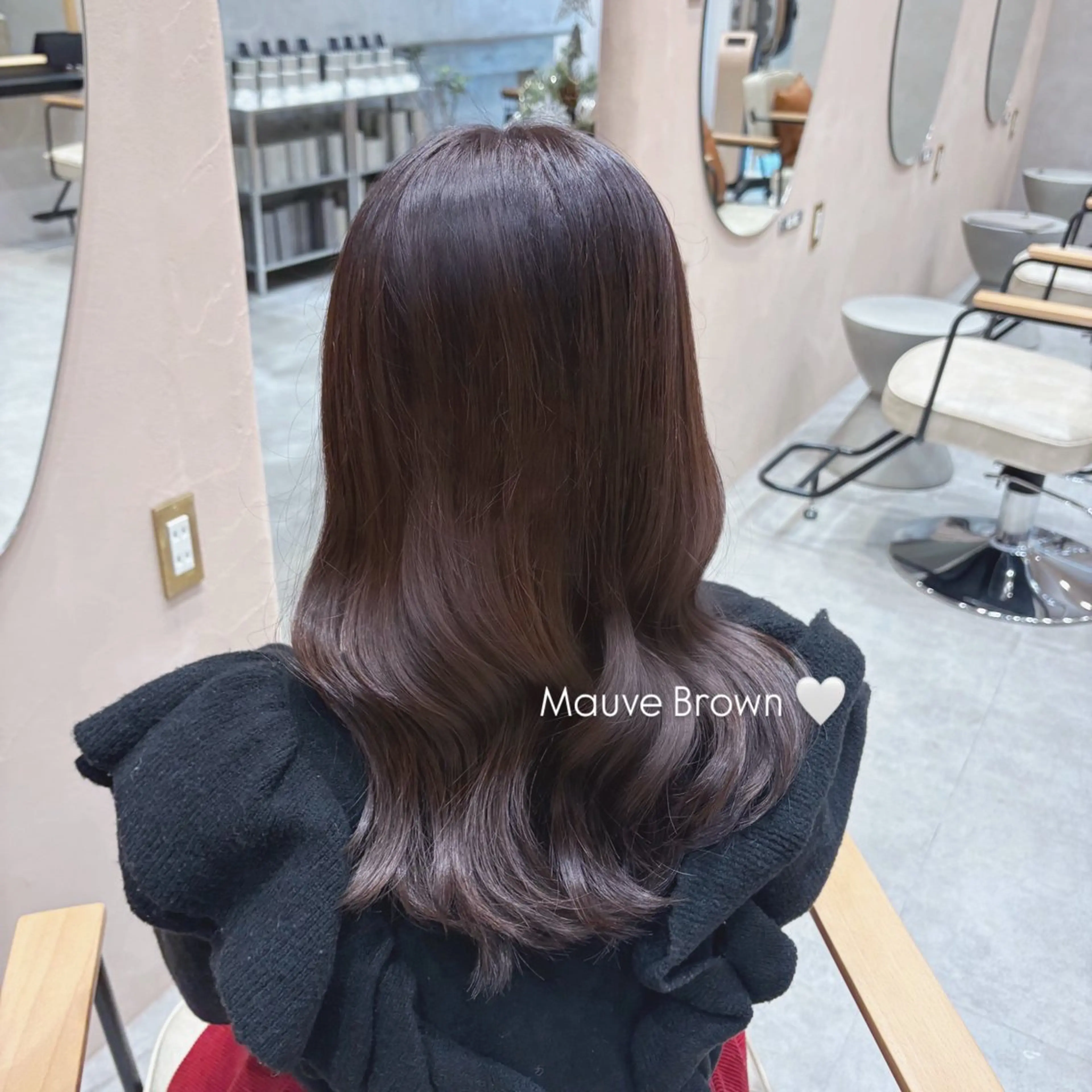 セミロング カラー ヘアアレンジ 🐰あみ【艶カラー/ 縮毛矯正】🫧のヘアスタイル