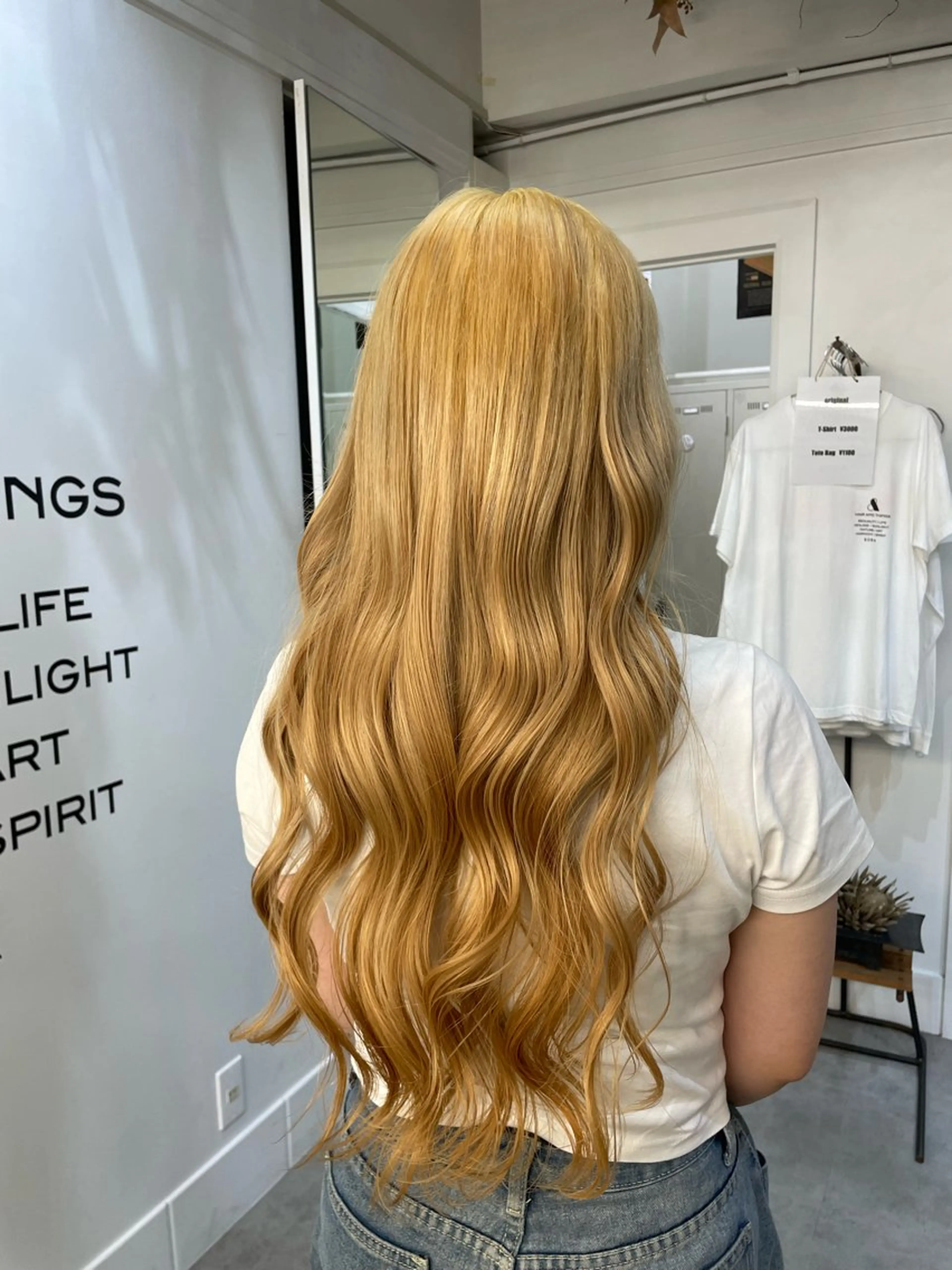 ロング ナガハマ ホノカのヘアスタイル