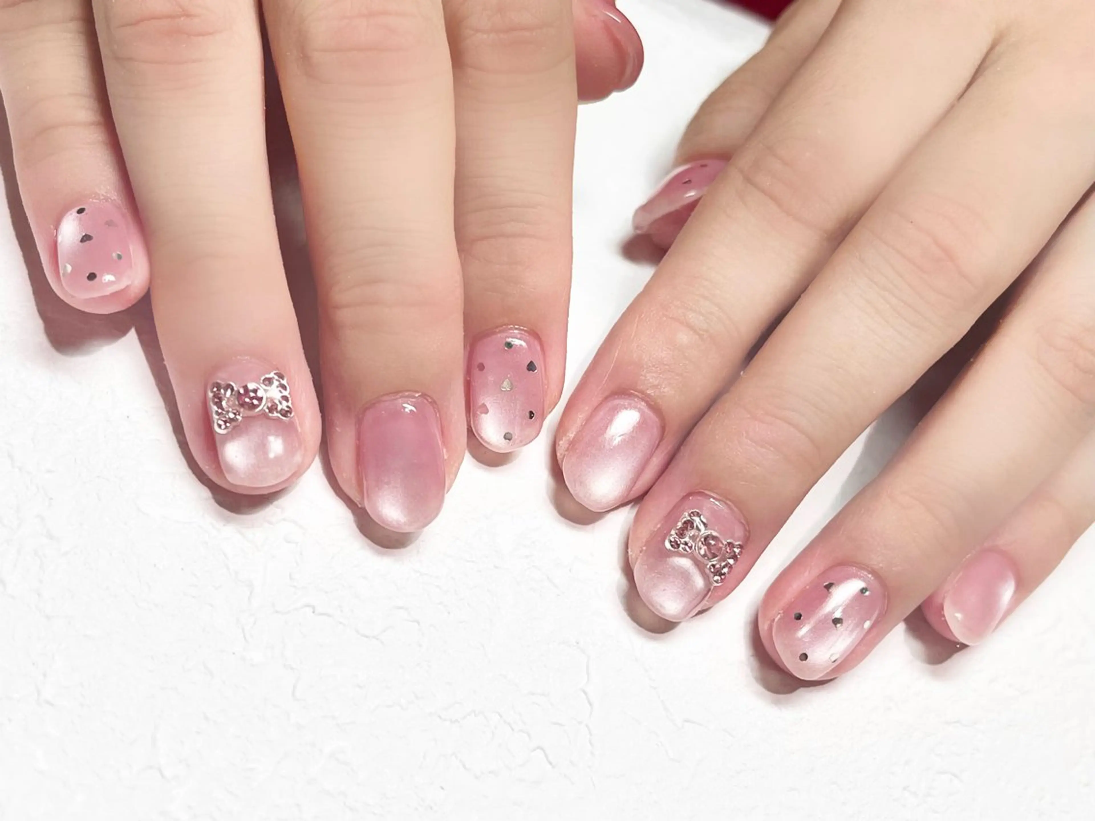 ネイル ハート マグネットネイル 持ち込み ピンク リボン EASTHAM 後藤百香のネイルデザイン