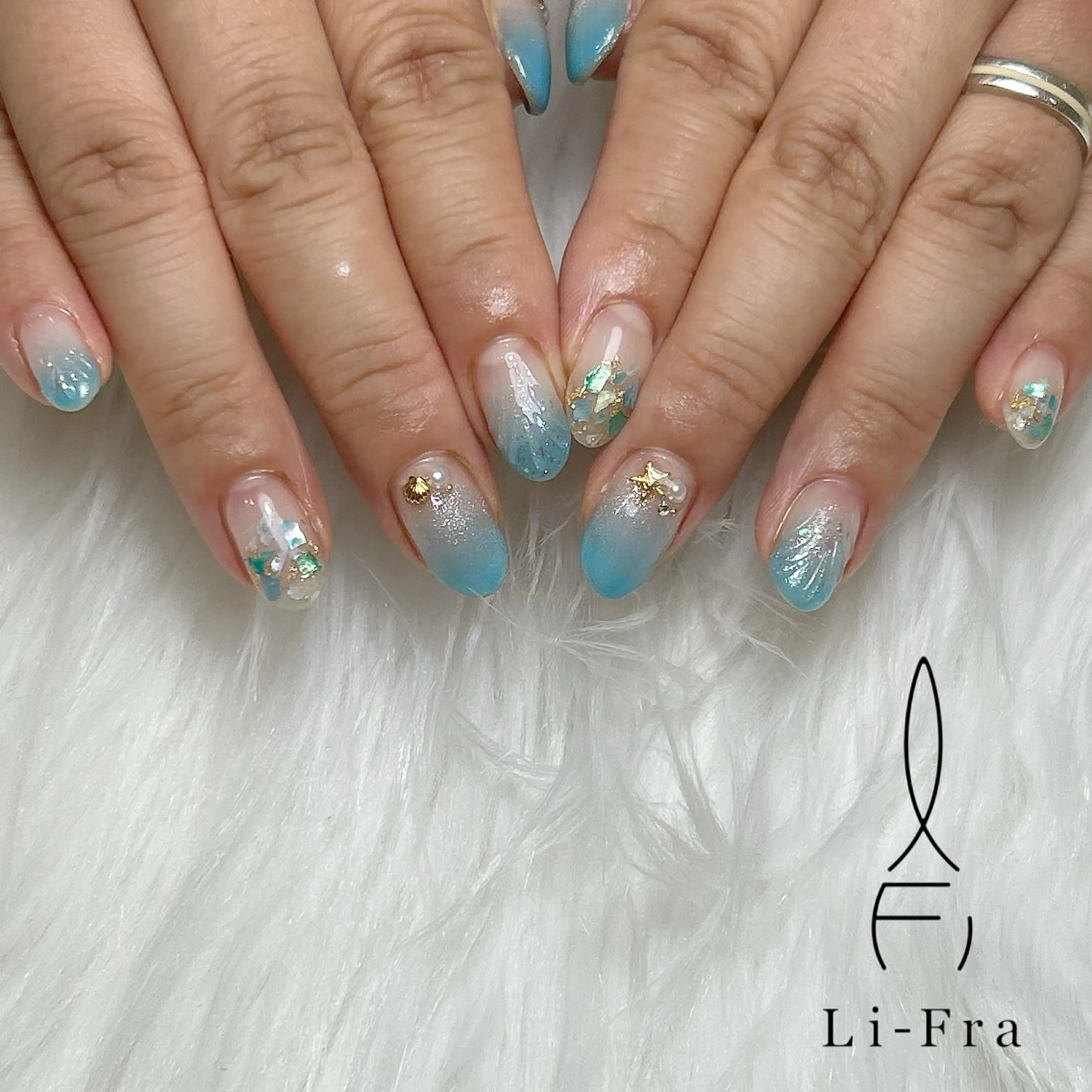 ネイル lifra MANAKAのネイルデザイン