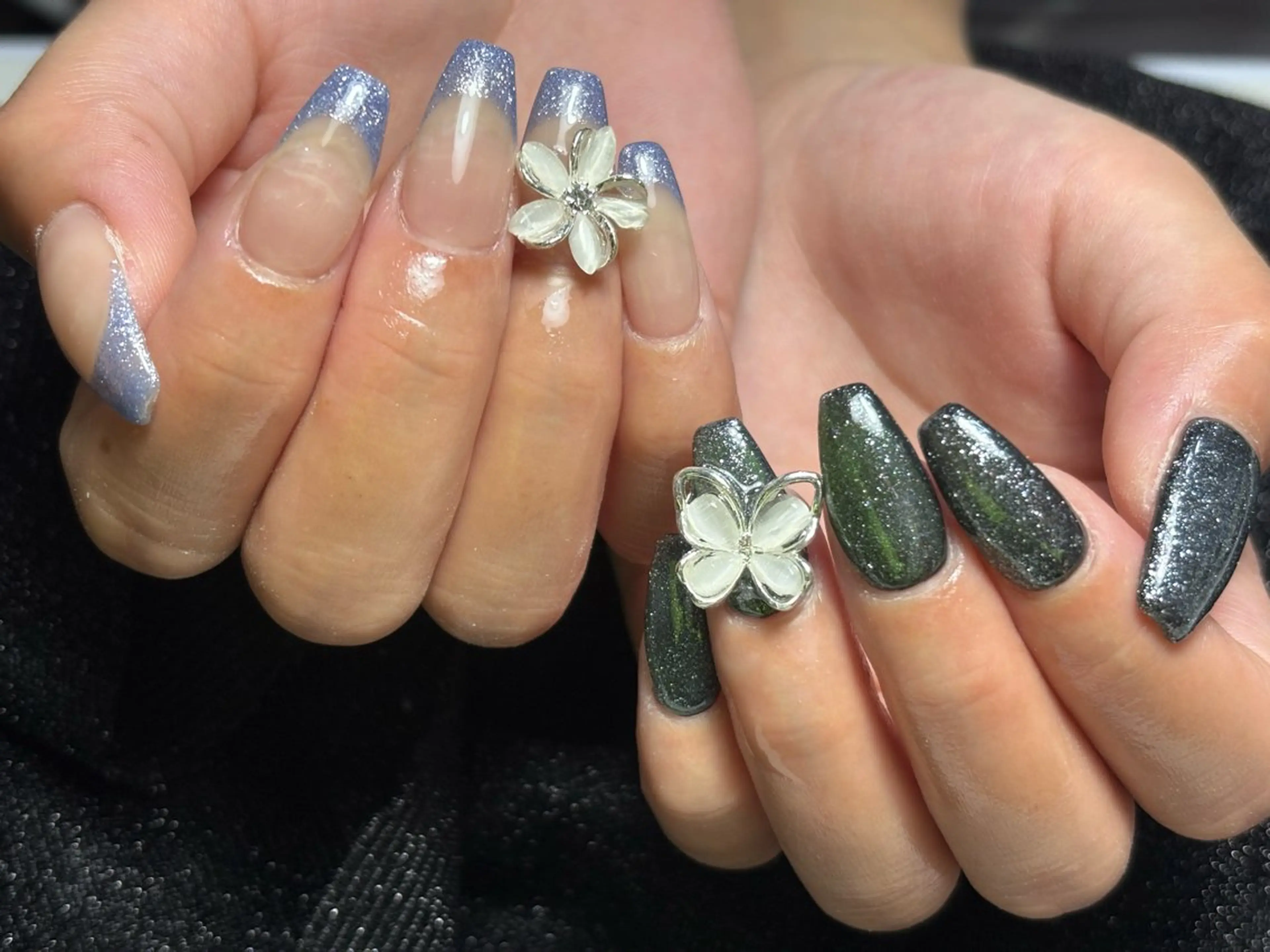 ネイル ハンドネイル フットネイル ✴︎ Delightのネイルデザイン