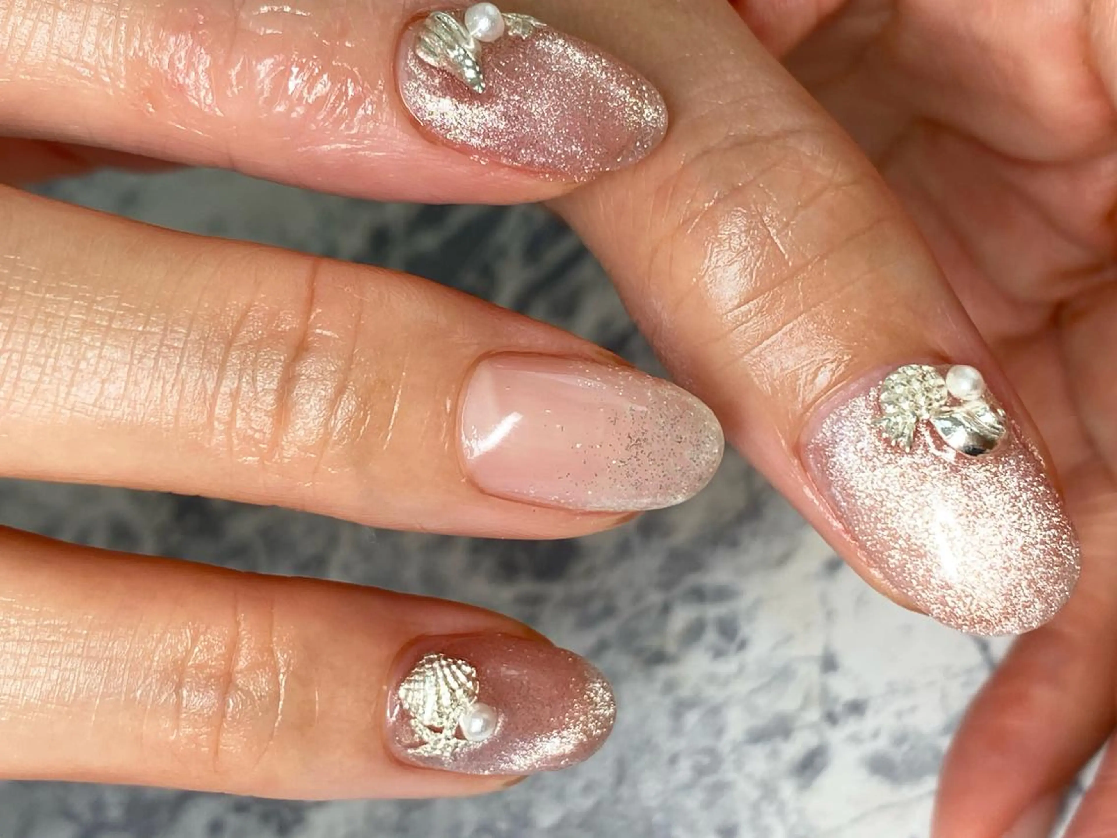 ネイル private salon TOMOMINAILs所属・TOMOMI NAILsのネイルデザイン