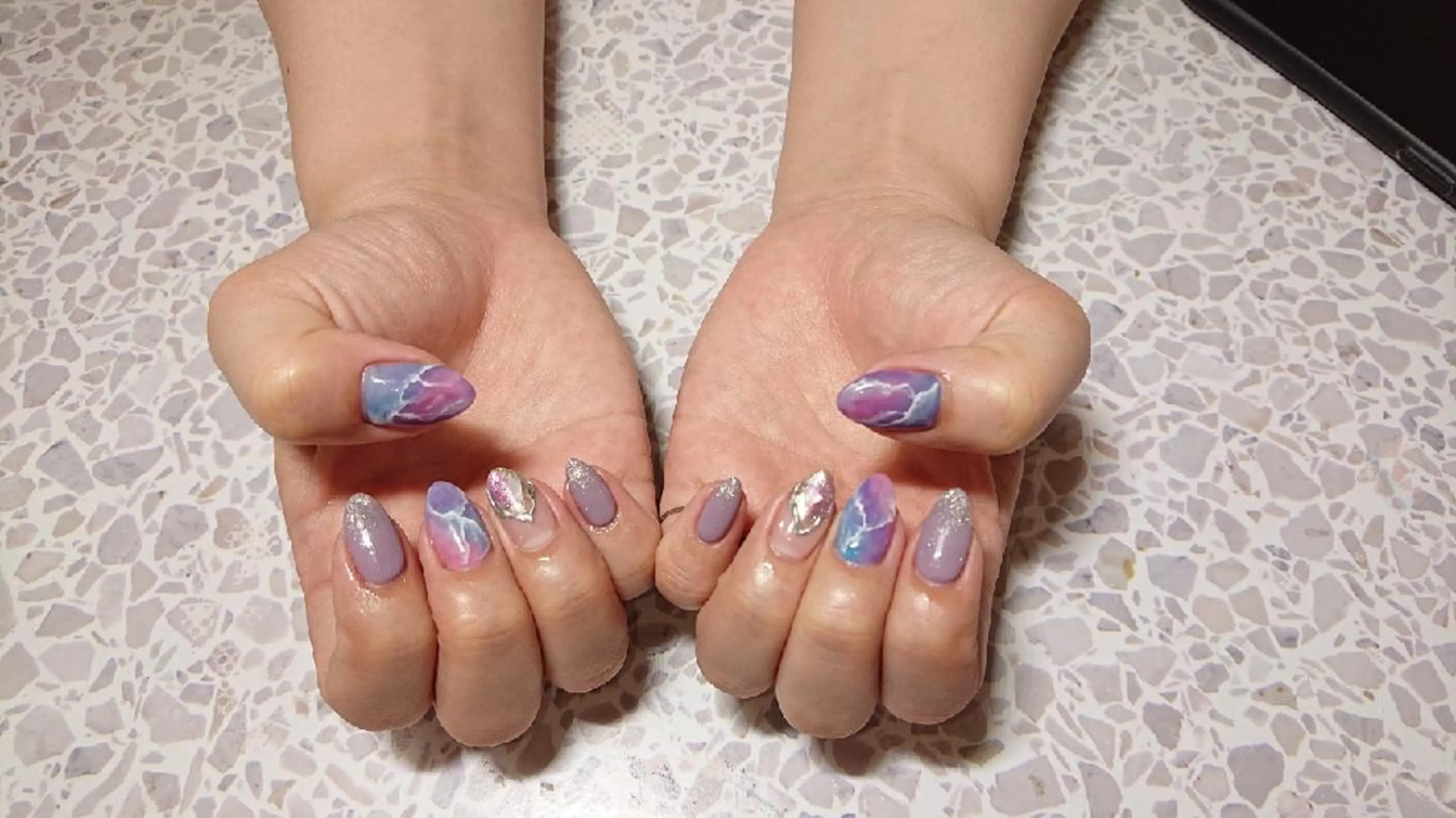 ネイル 大理石ネイル(マーブル) JEWEL nailのネイルデザイン