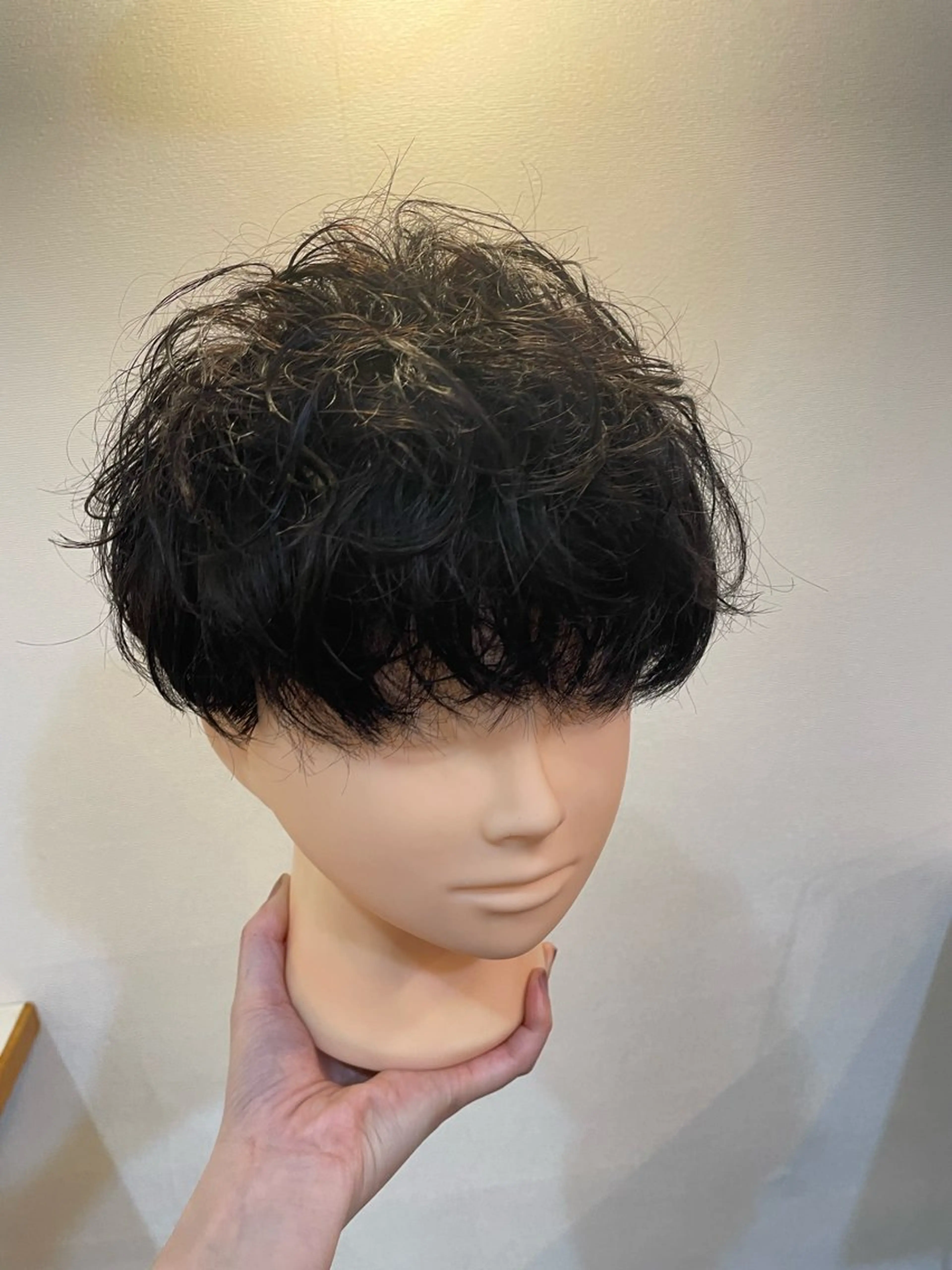 ショート パーマ メンズ マッシュ メンズパーマ 韓国風ﾊﾟｰﾏ❁﻿ fu-ka❁艶ｶﾗｰのヘアスタイル