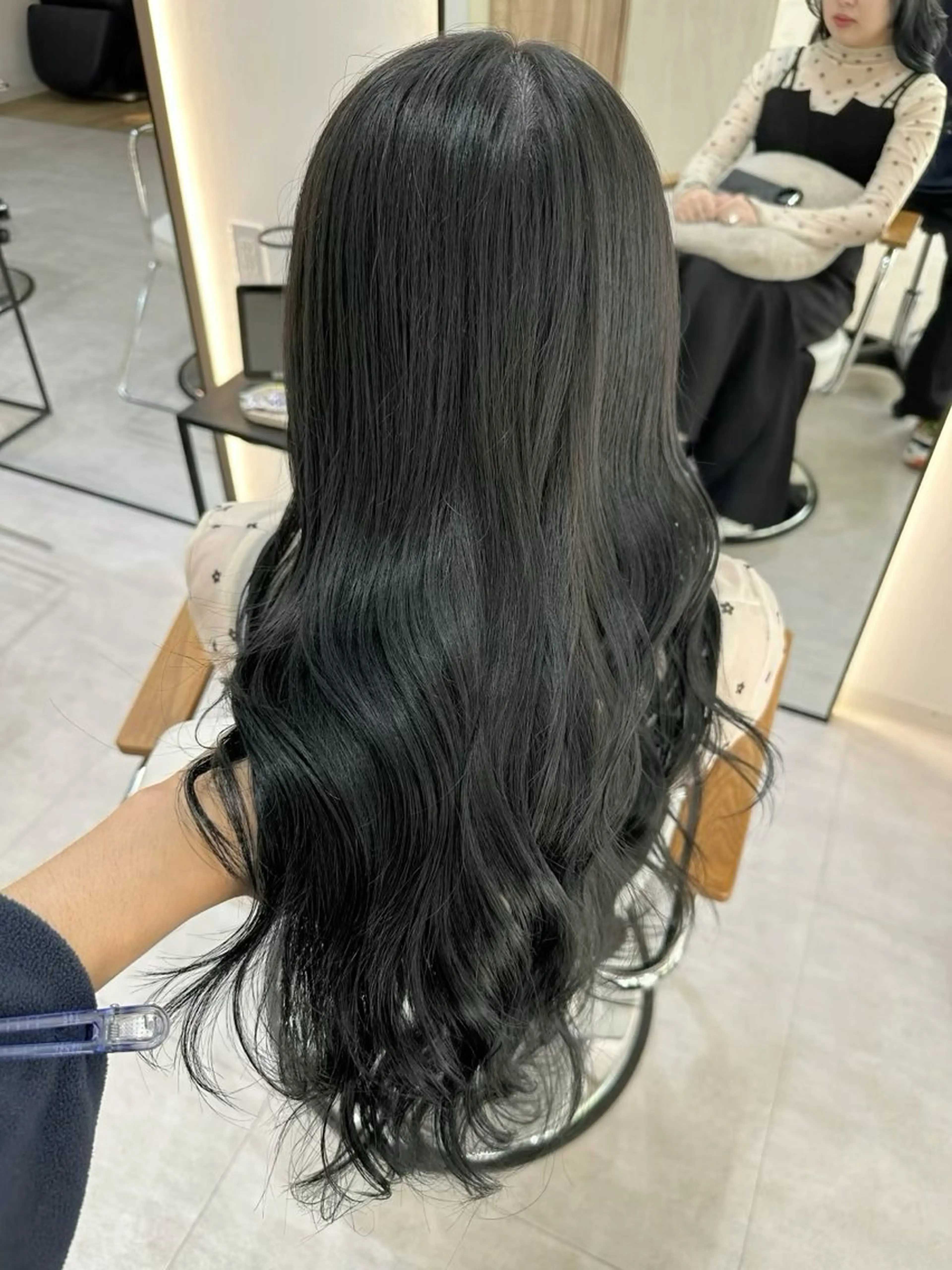 ロング カラー アッシュ ベージュカラー ブラウンカラー 透明感カラー グレージュ カット ヘアカラー トリートメント 赤み消し/オリーブ カーキ/福田れんのヘアスタイル