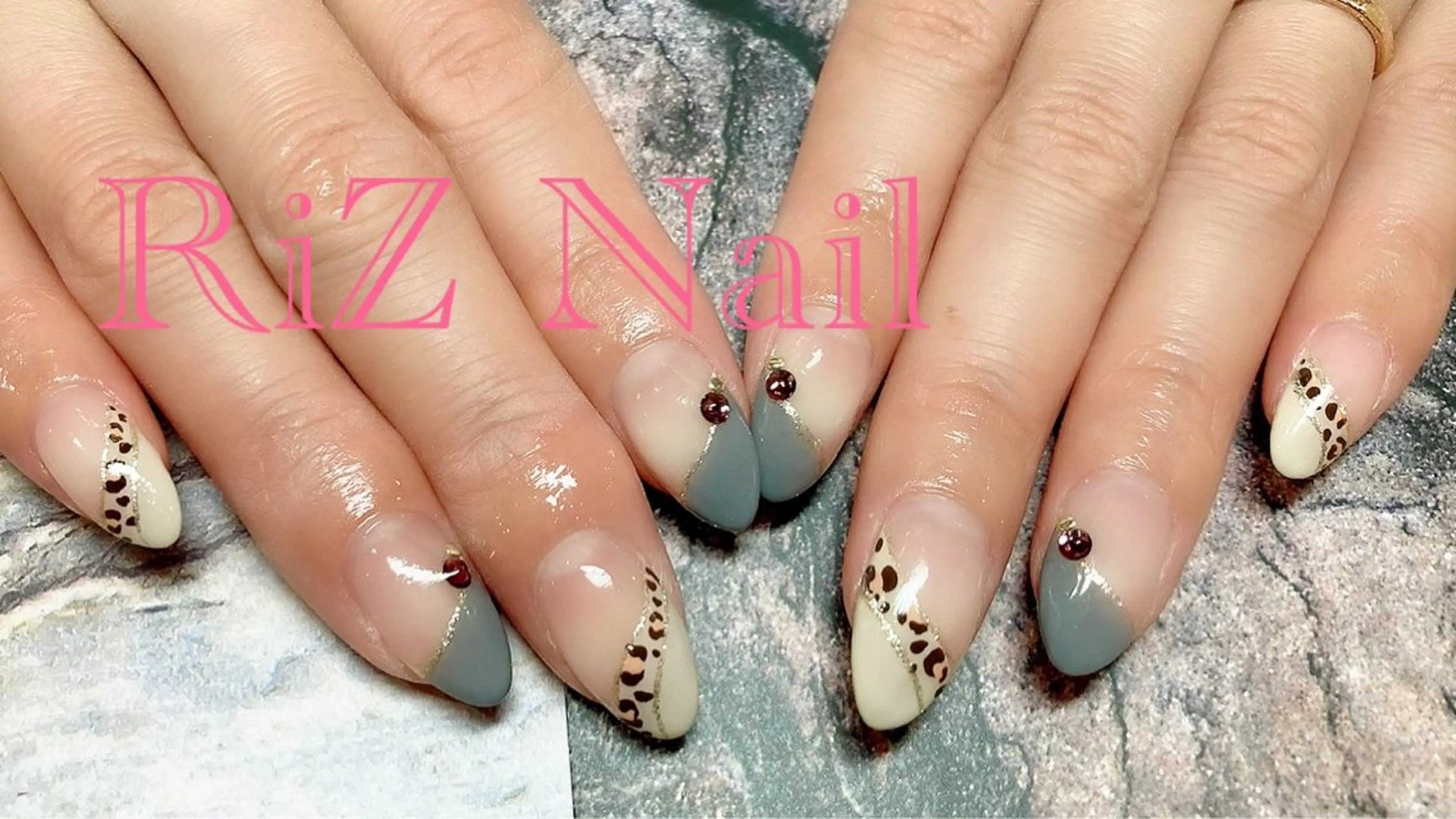 ネイル アニマル柄 RiZ nail salonのネイルデザイン