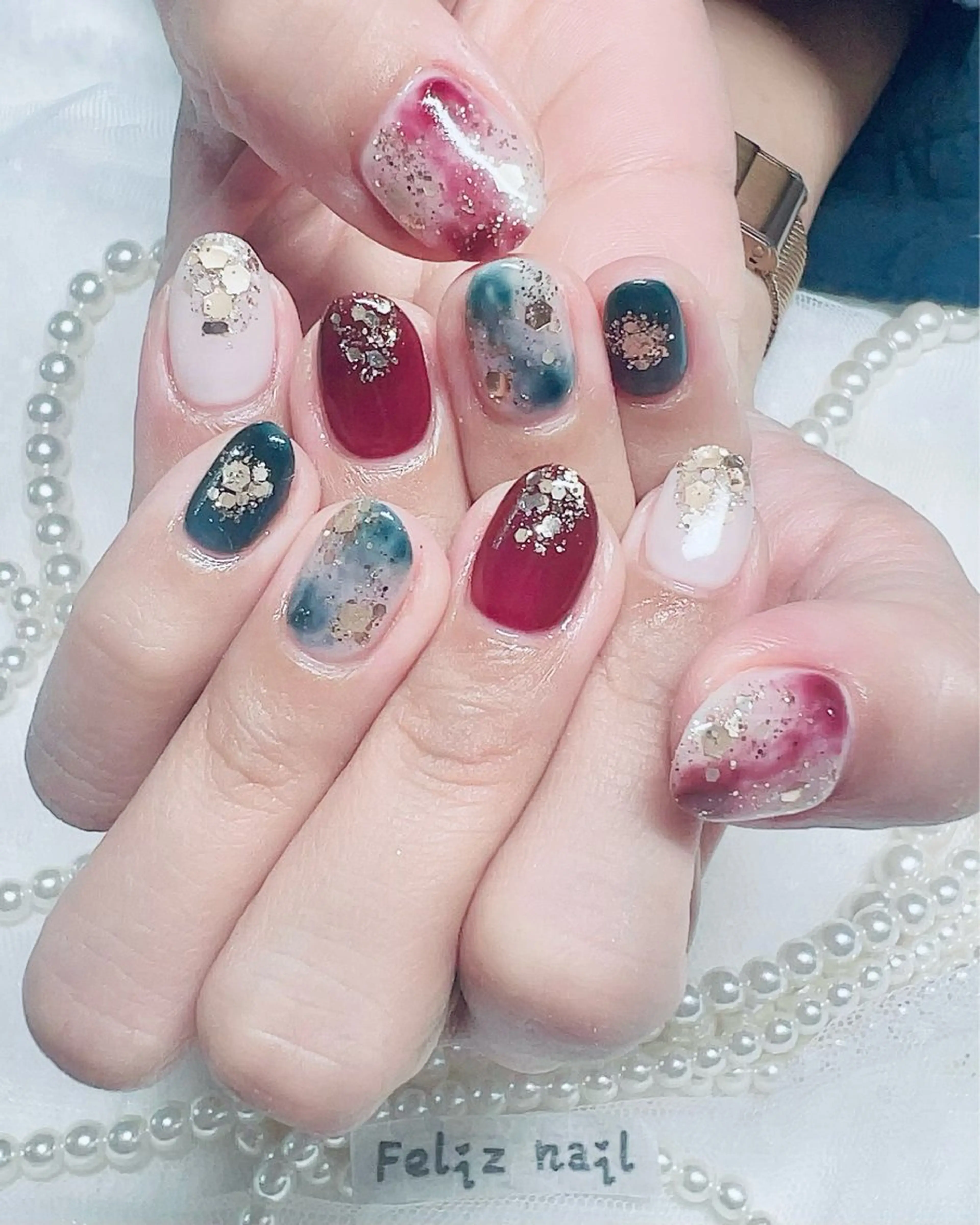 ネイル ジェルネイル キラキラネイル ニュアンスネイル オフィスネイル パラジェル ユキカ （ネイリスト）のネイルデザイン