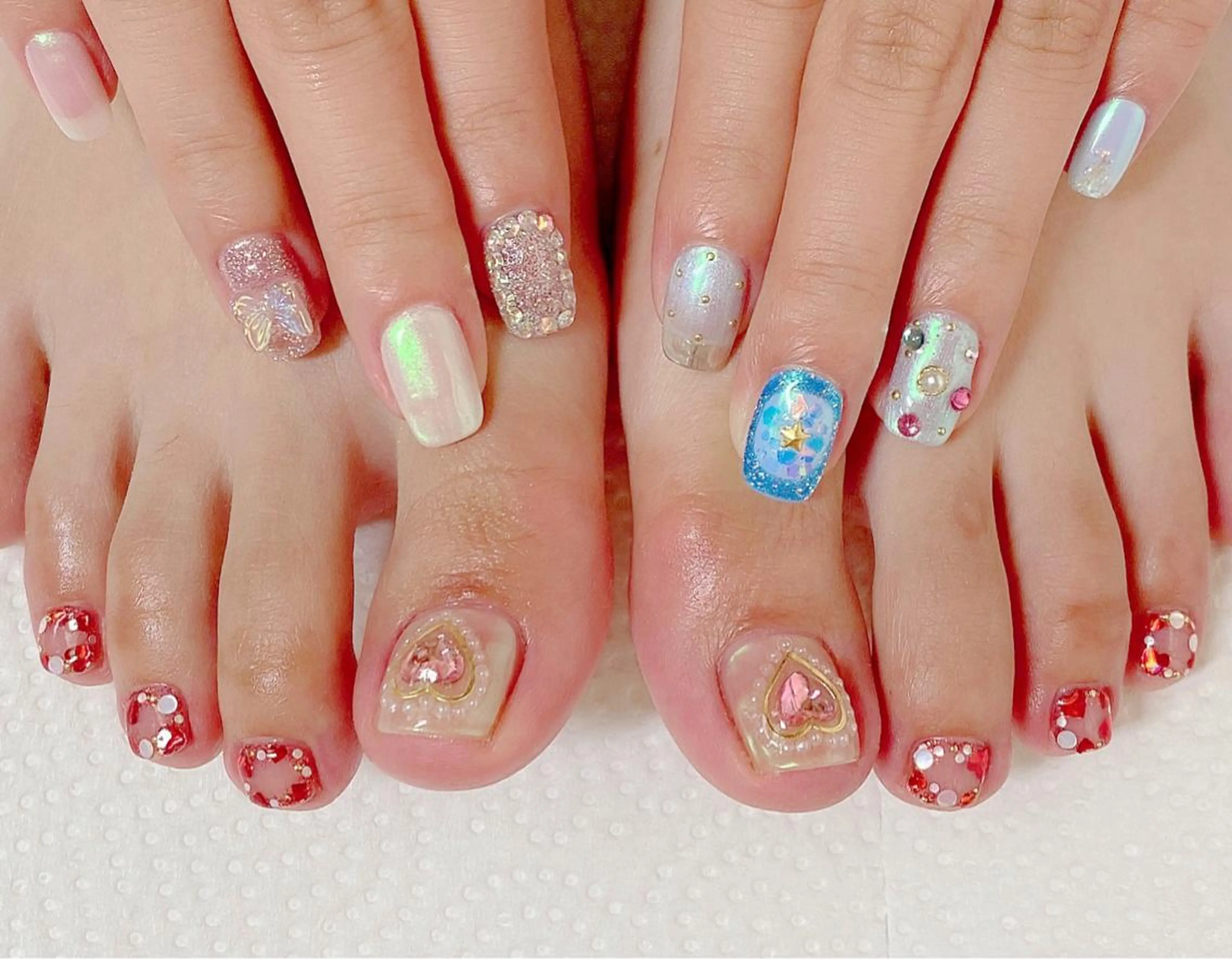 ネイル ミラーネイル ナユキNA.YUKI 池袋店のネイルデザイン