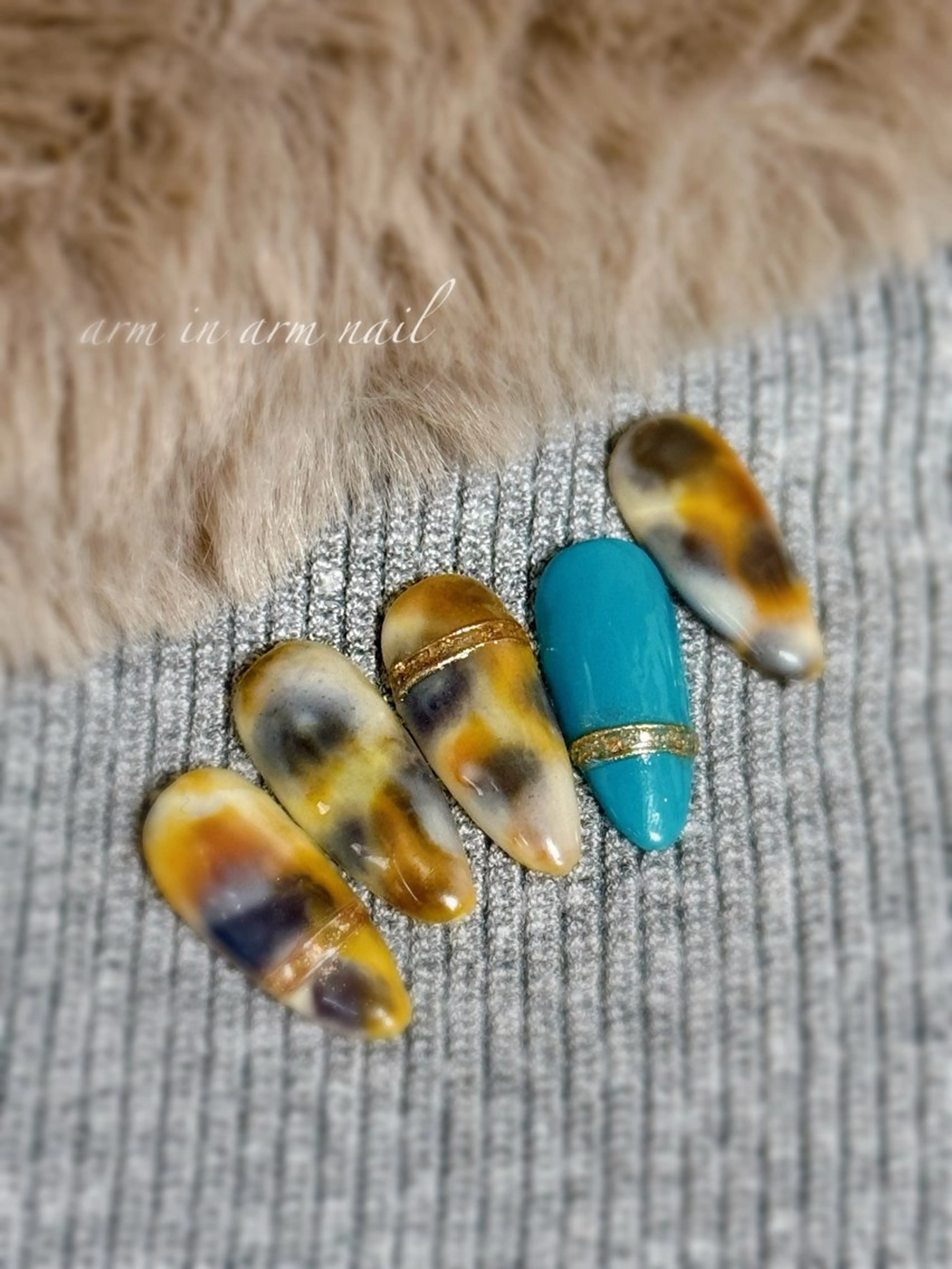 ネイル arm in arm ︎✿Yamamotoのマツエク・マツパデザイン