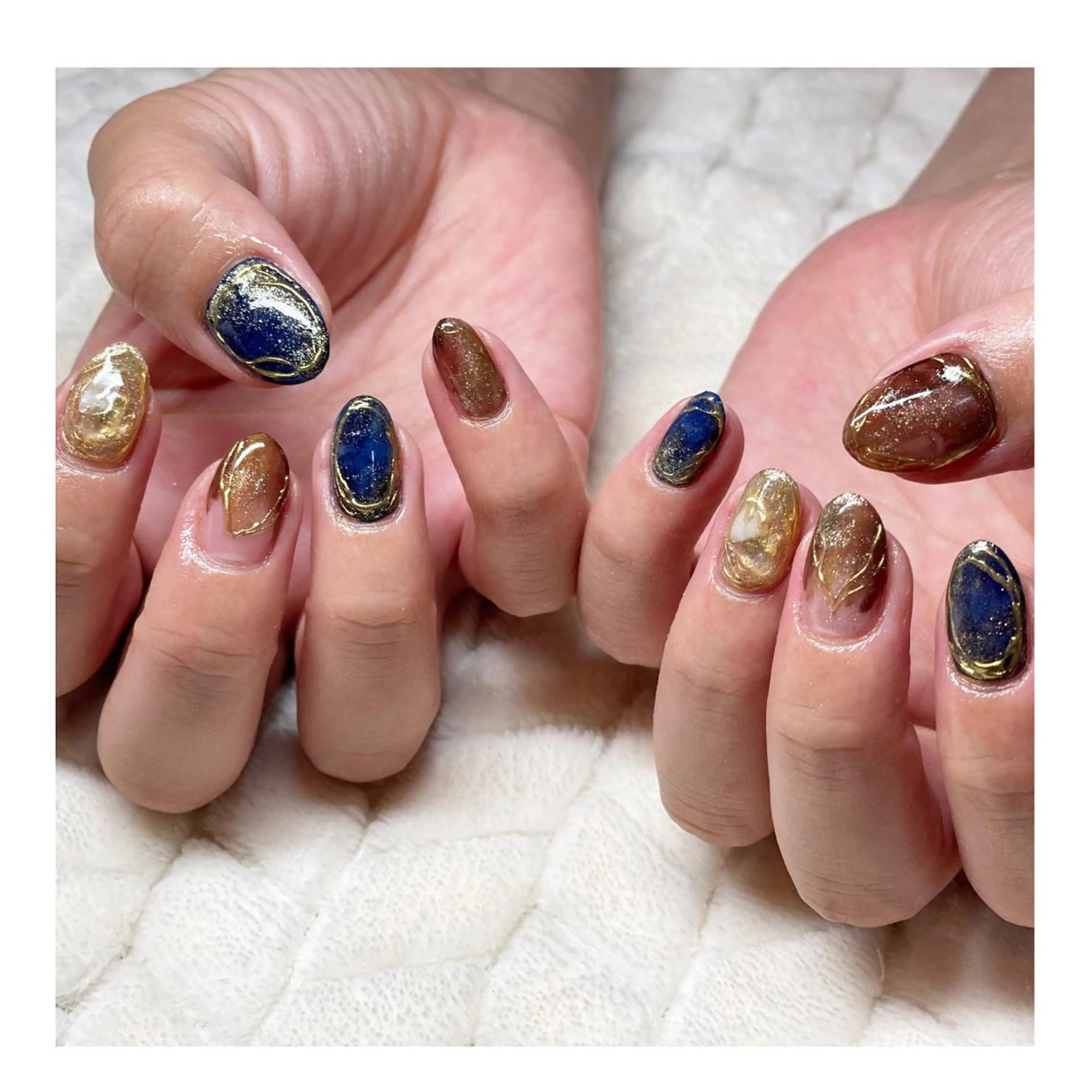ネイル ジェルネイル ゴールド ネイビー ニュアンスネイル ハンドネイル LaLa Peach 福岡のマツエク・マツパデザイン