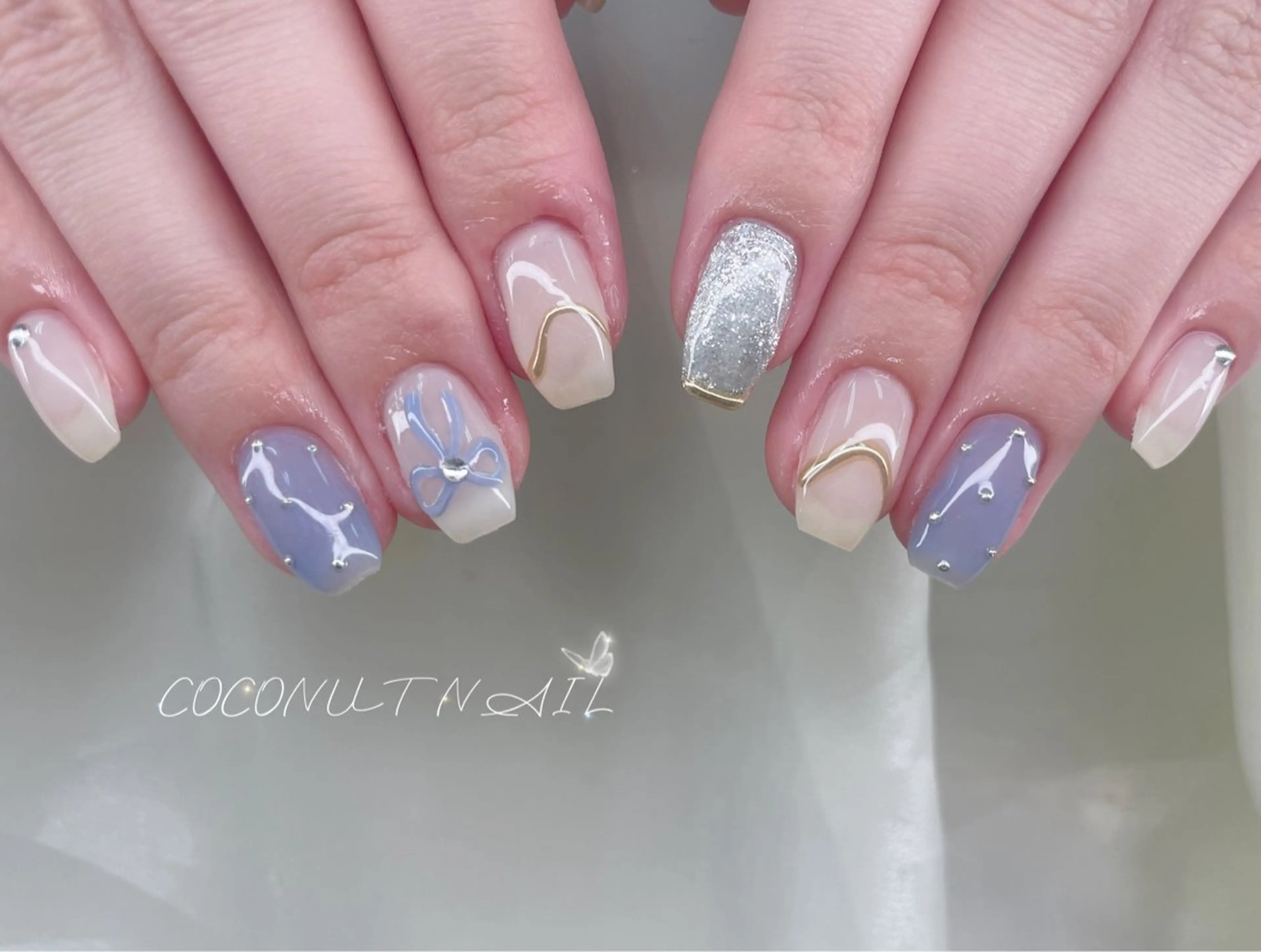 ネイル べっ甲ネイル フレンチネイル キラキラネイル ラメ(グリッター) マグネットネイル 神田 ココナッツのネイルデザイン
