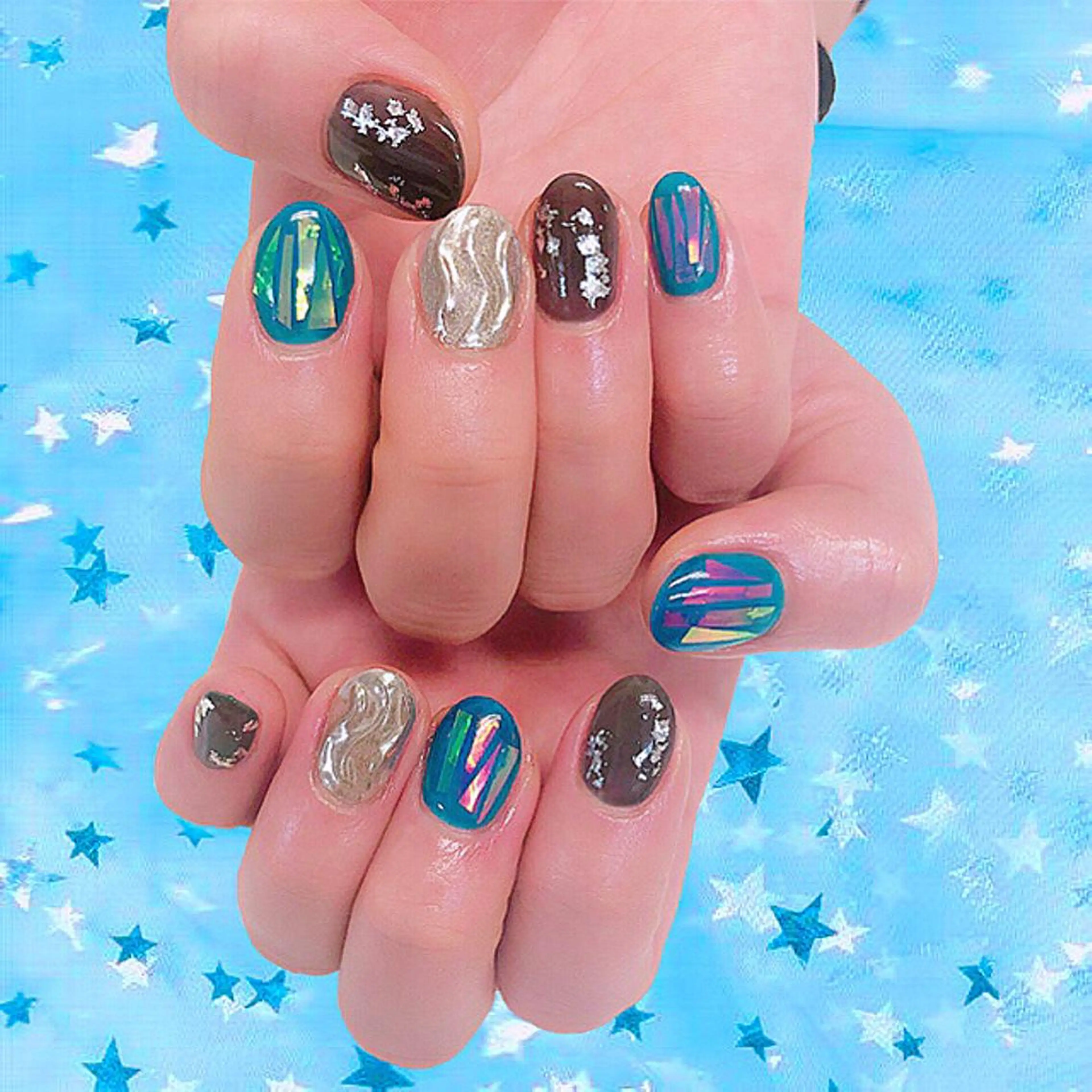 ネイル ハンドネイル フットネイル mi chiのネイルデザイン