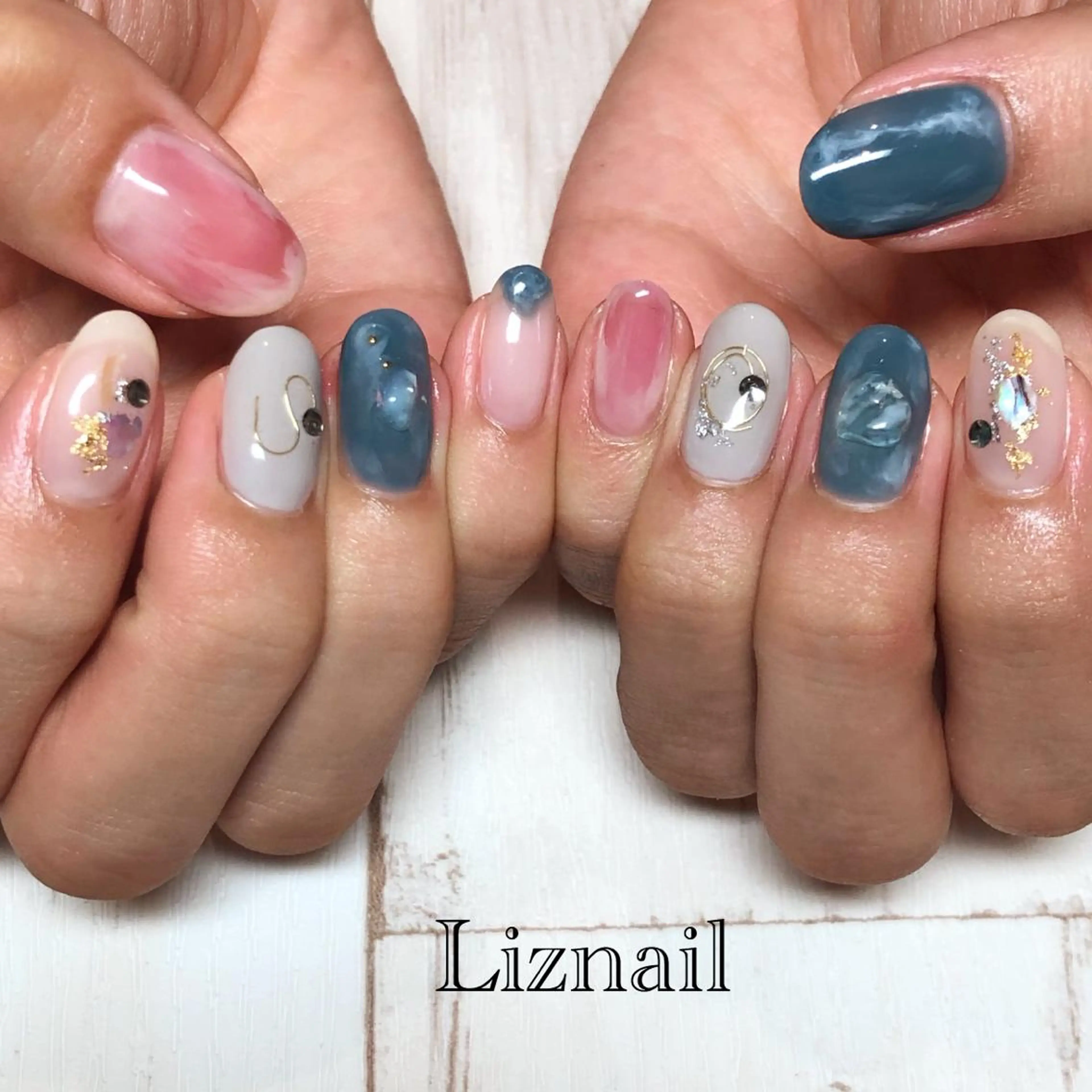 ネイル Rawr / saoriのネイルデザイン