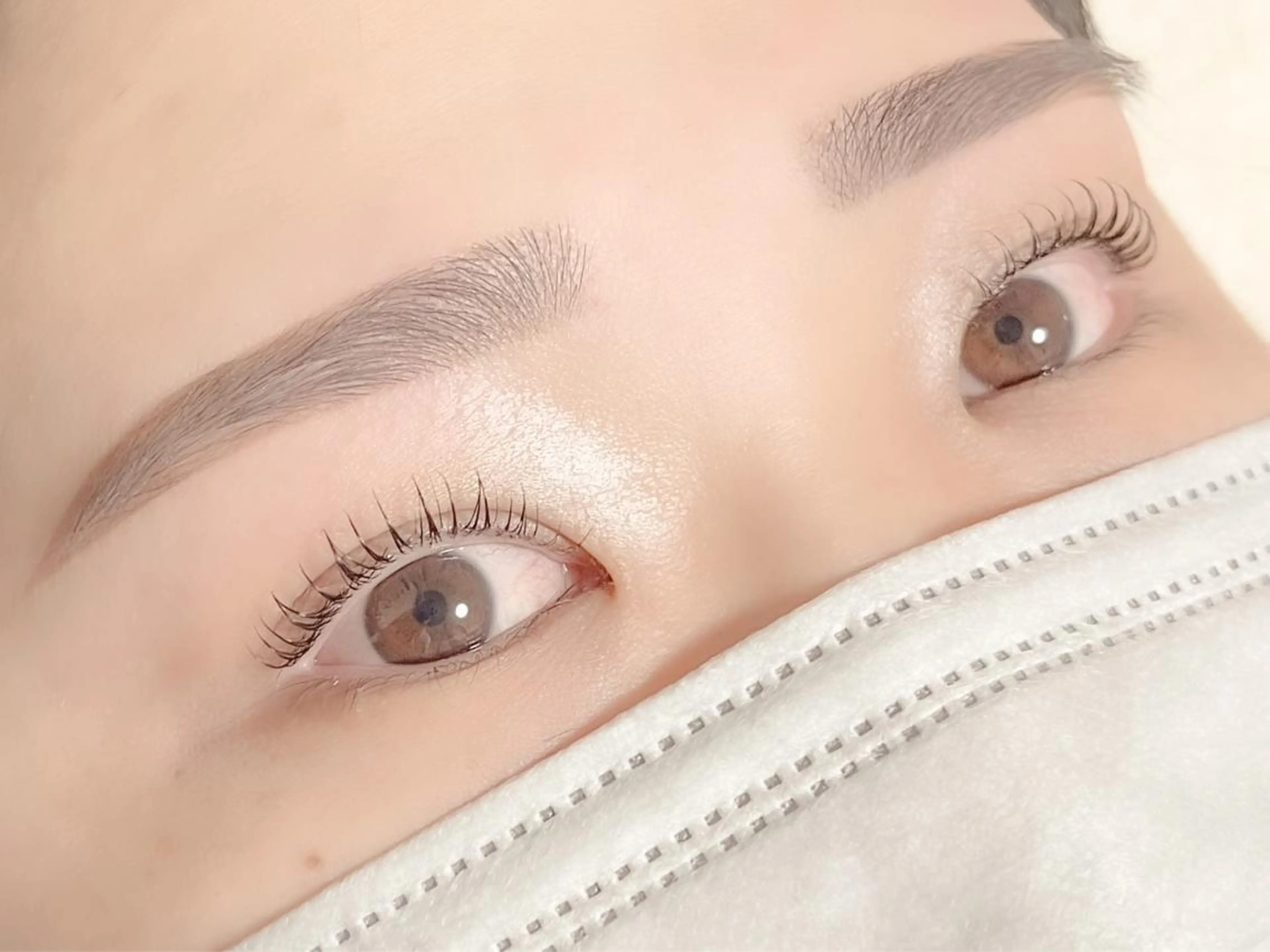 マツエク・マツパ アイブロウ unjour  アンジュール所属・サキヤマ ナノカの眉毛・アイブロウイメージ