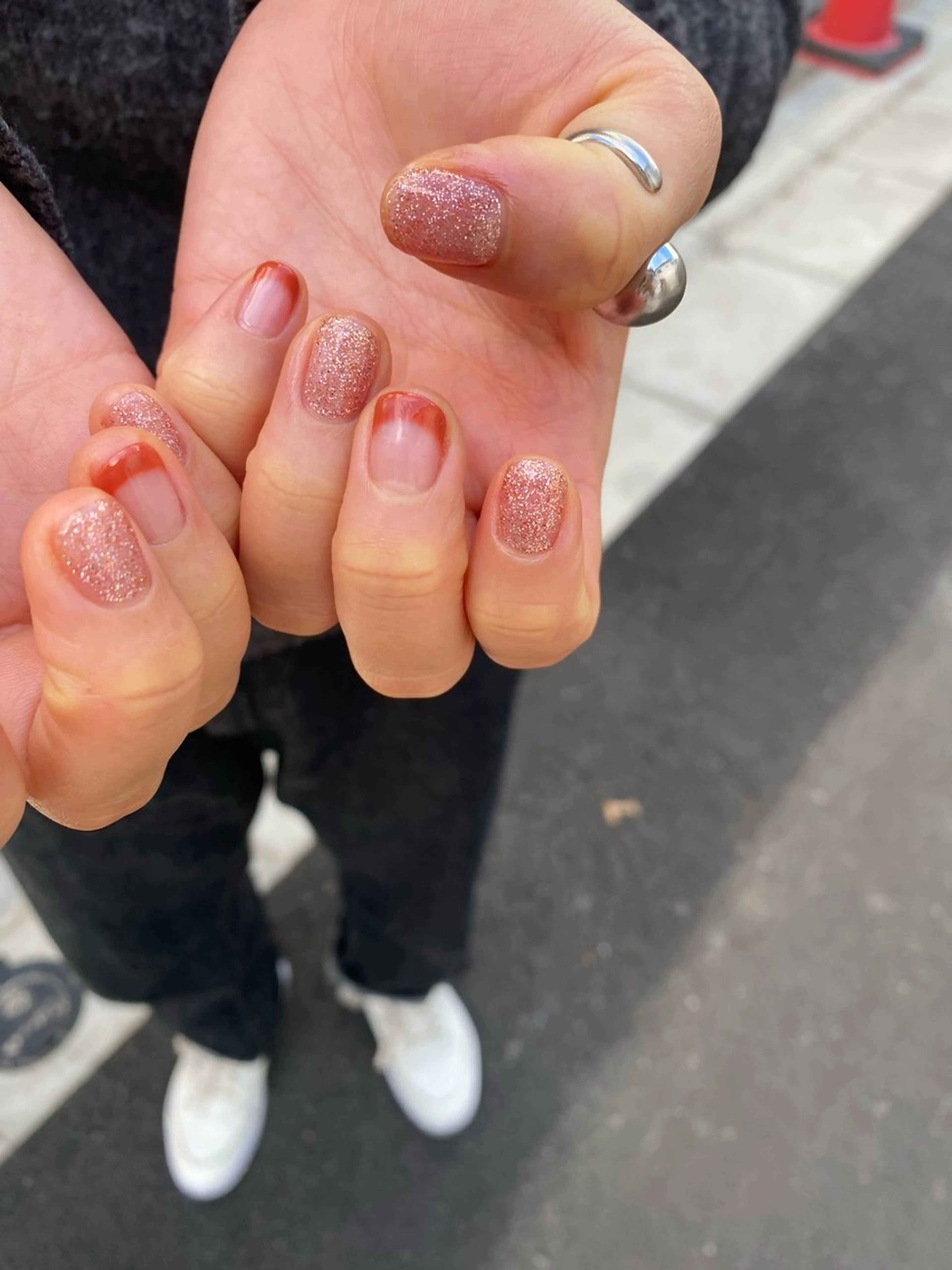 ネイル フレンチネイル ラメ(グリッター) Yumi 広尾|恵比寿ネイルのネイルデザイン