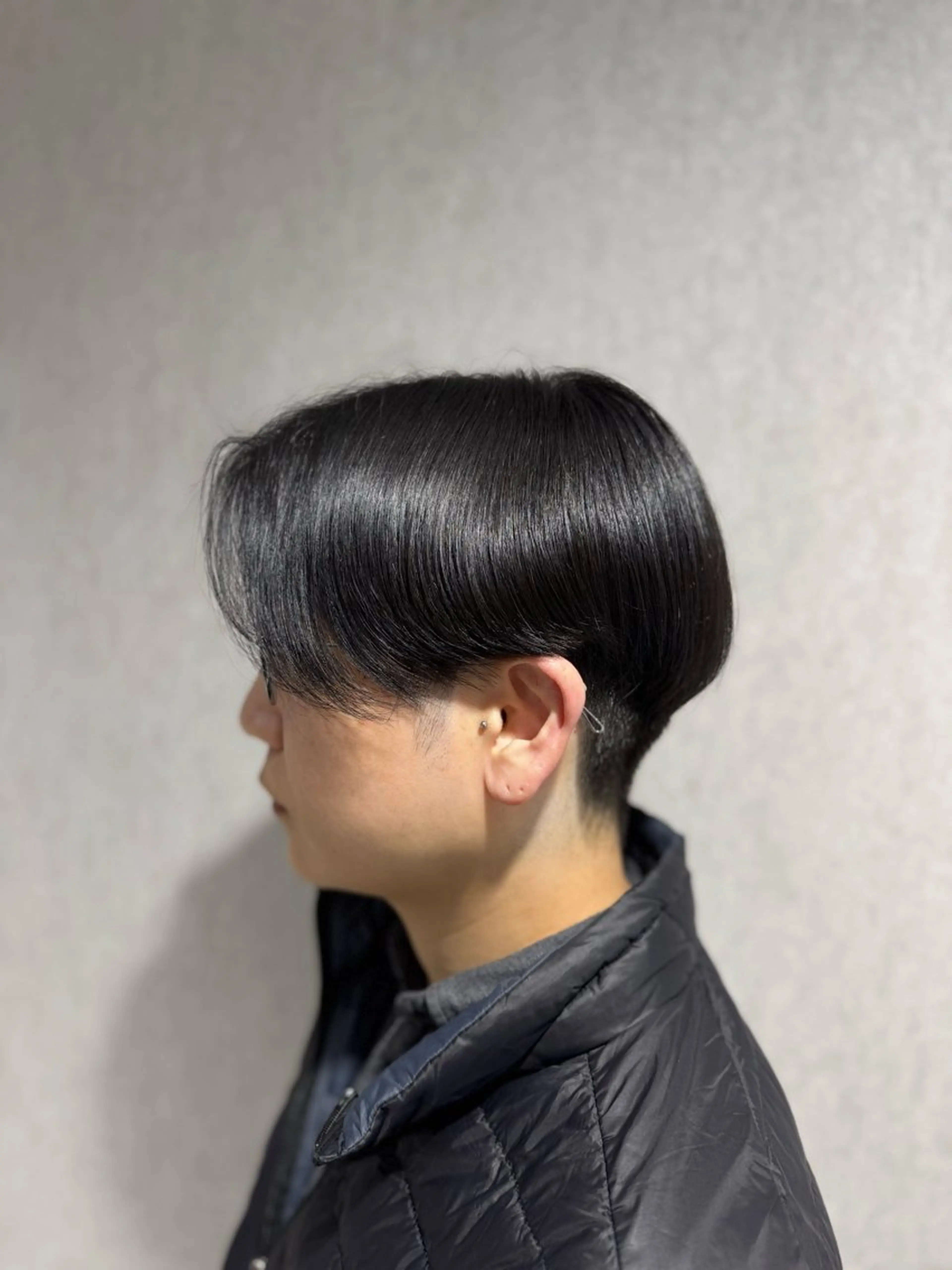 メンズ センターパート 曲がる縮毛/カルマパ ーマ/池袋/横村大全のヘアスタイル