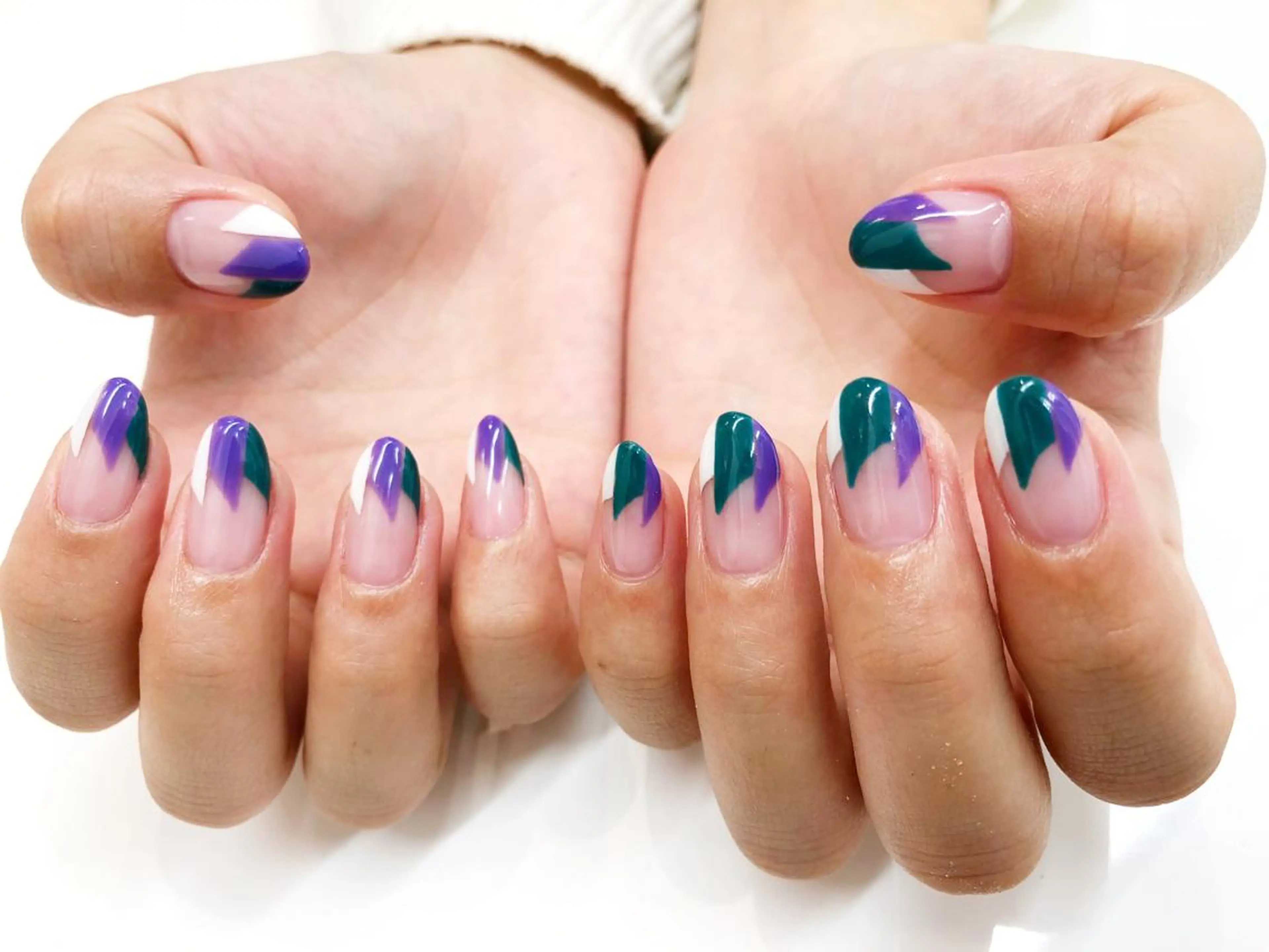 ネイル フレンチネイル RuIN所属・NAILSALON RuINのネイルデザイン