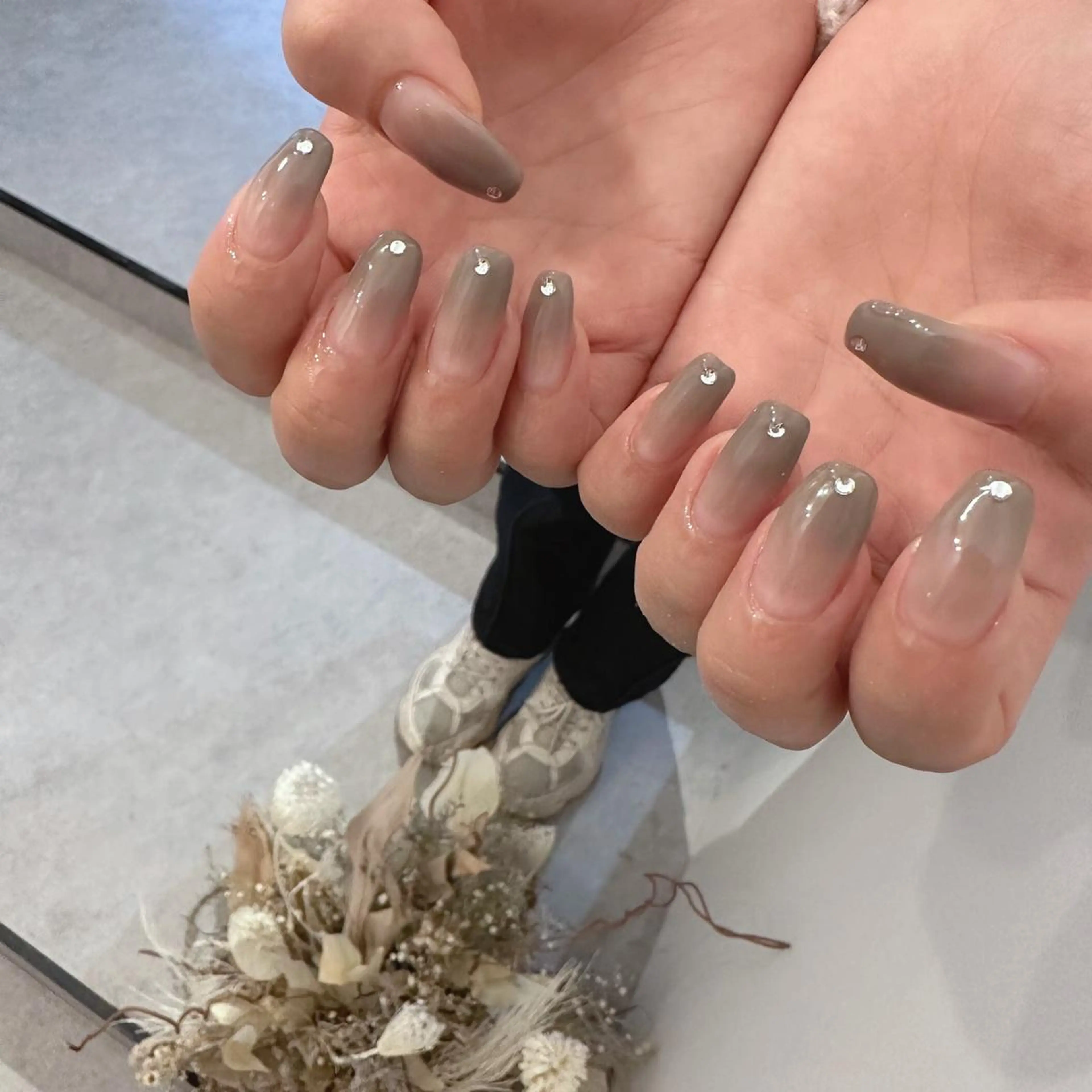 ネイル ストーンネイル ハンドネイル Verest 西荻窪のネイルデザイン