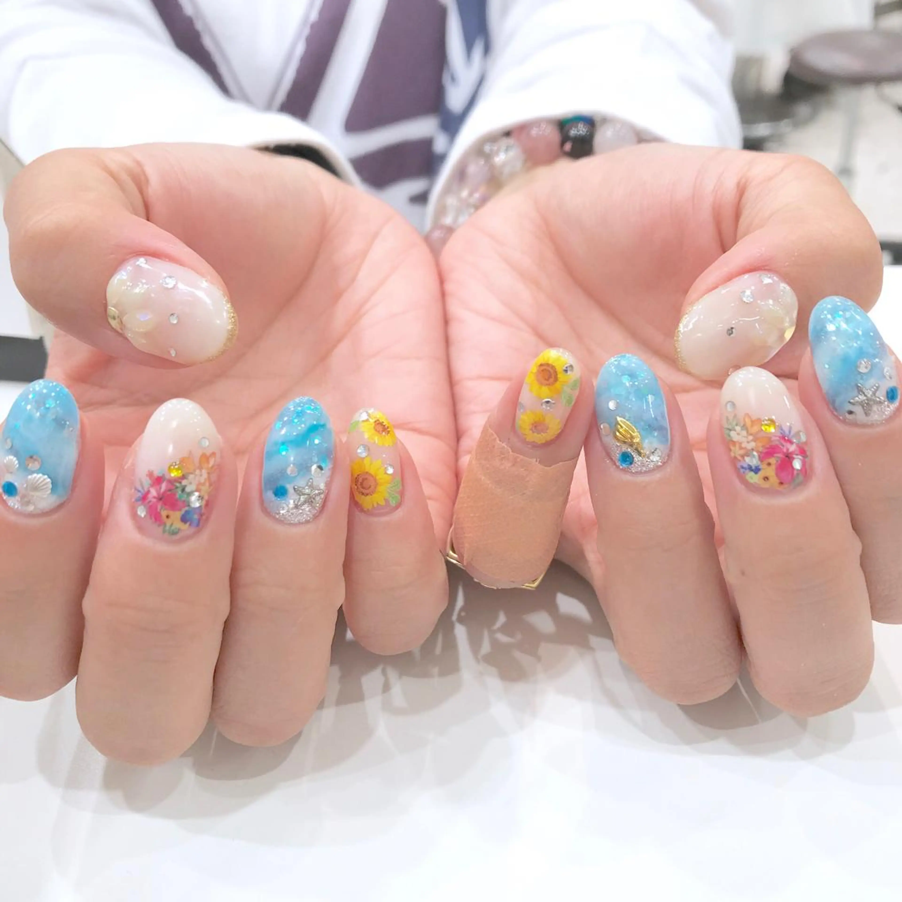 ネイル Ash関内ネイリスト 荒木のネイルデザイン