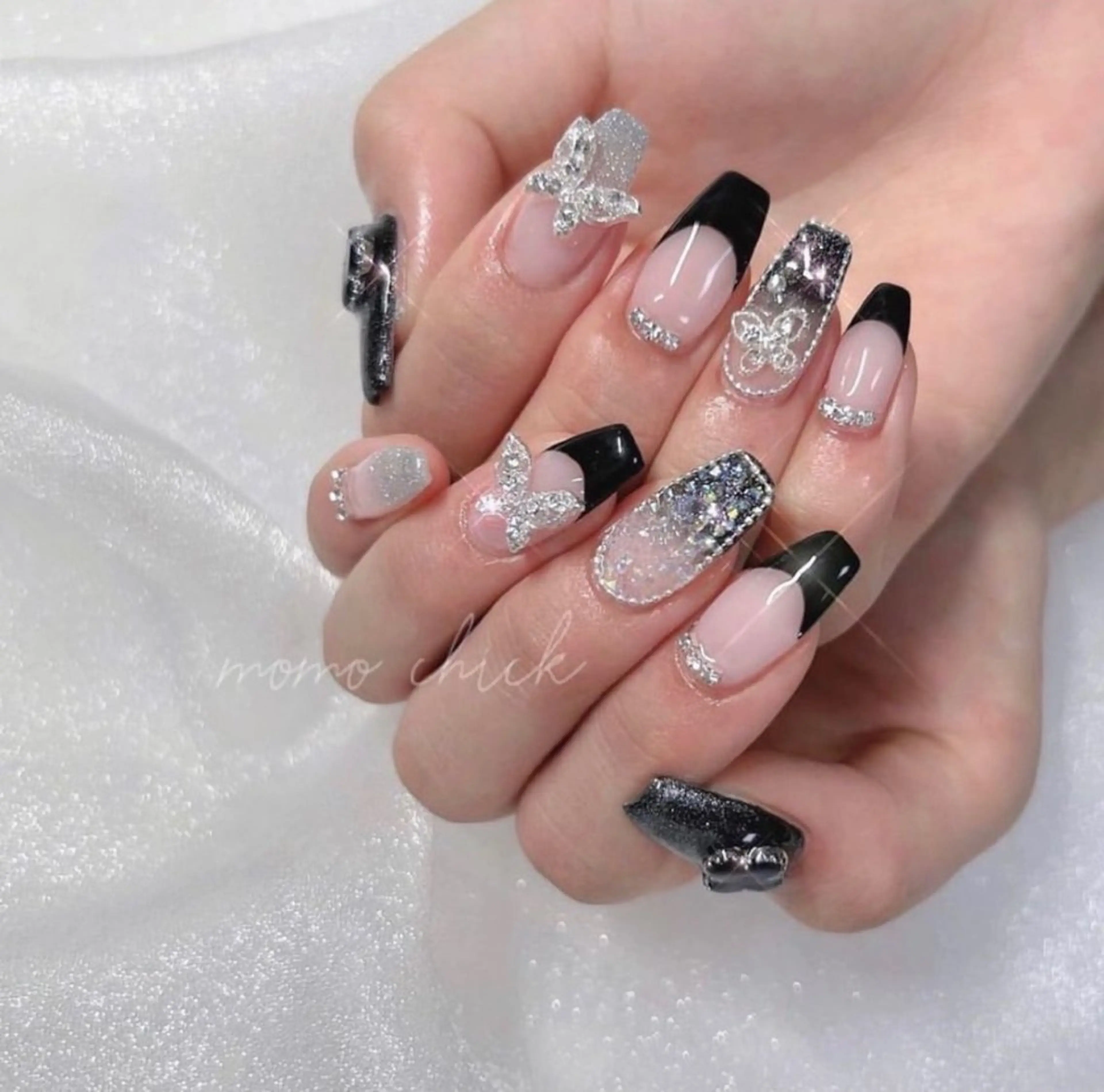 ネイル ハンドネイル momochick所属・Soleil_ Aoiのネイルデザイン