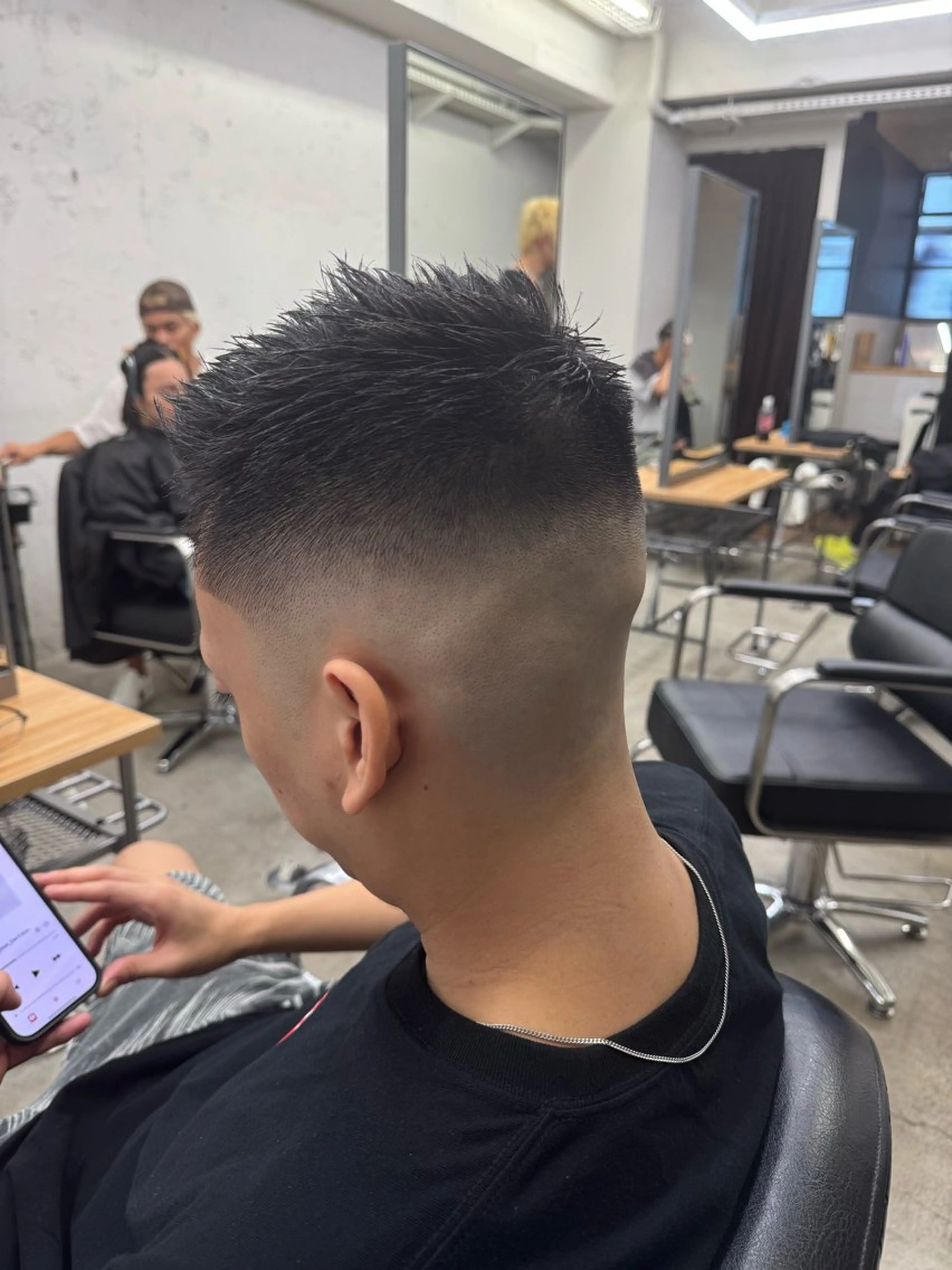 ショート メンズ フェードカット スキンフェード カット トリートメント Hair salon f所属・💈メンズ特化💈 TASUKUのヘアスタイル