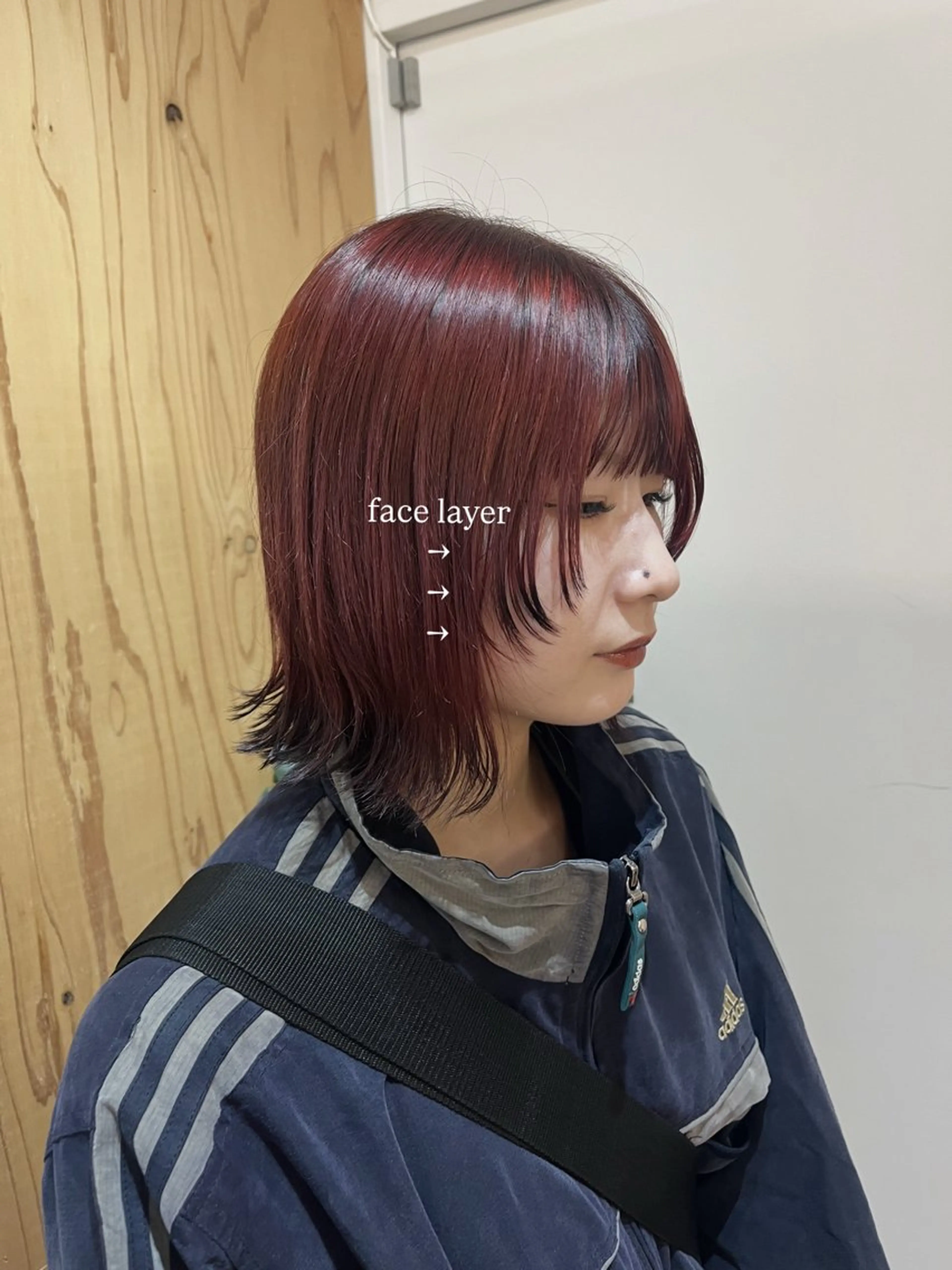 ミディアム カラー レッドカラー 顔まわりレイヤー レイヤーカット sem所属・似合わせ/ニュアンス 髪質改善🤍ariのヘアスタイル