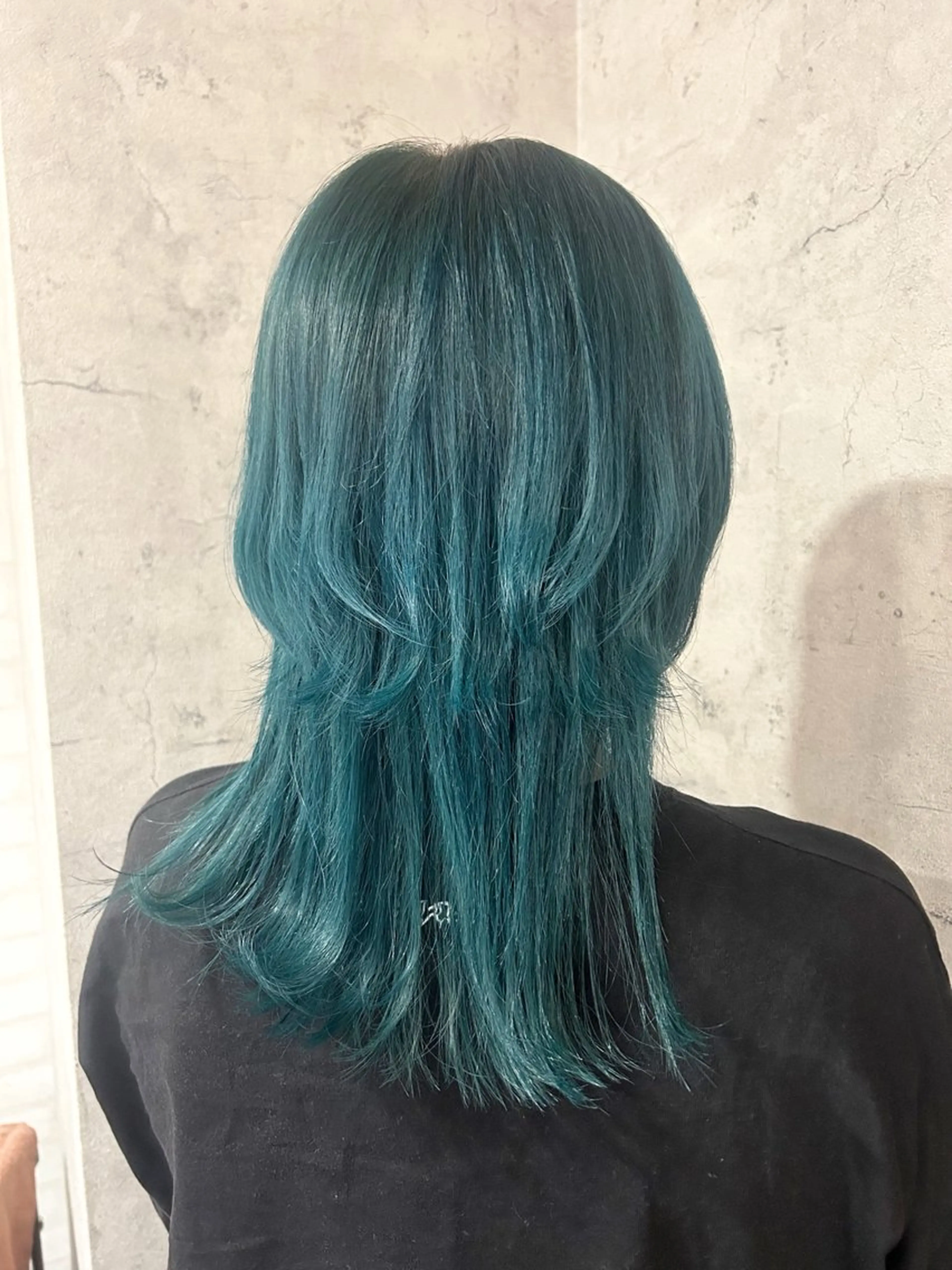 ミディアム ウルフカット ヘアカラー トリートメント パーソナルカラー 診断🍀マリンのヘアスタイル