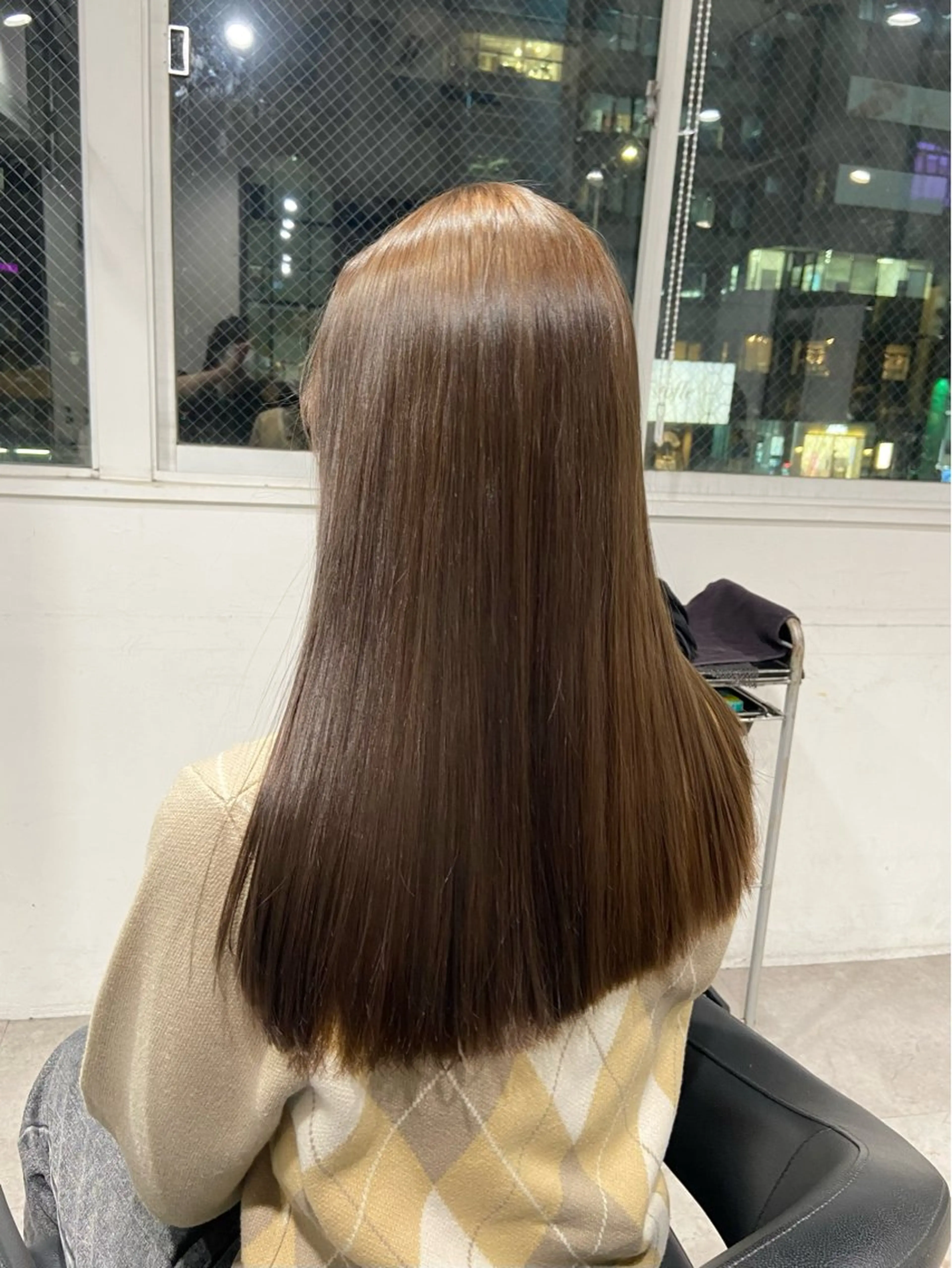 ロング カラー ヘアアレンジ トレンドモテカラー 🩷色落ちまで可愛くのヘアスタイル